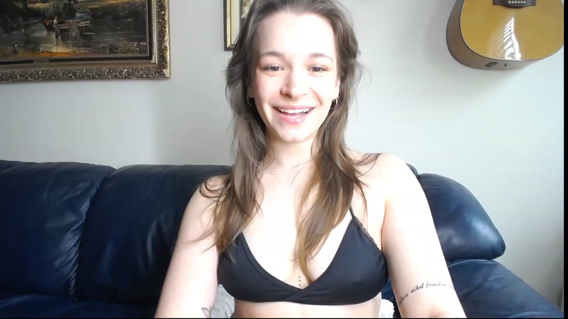 Gallery image thumbnail from BossBabyGirl's myfreecams stream on, 05/22/2023, 22:05 image 2 of 20