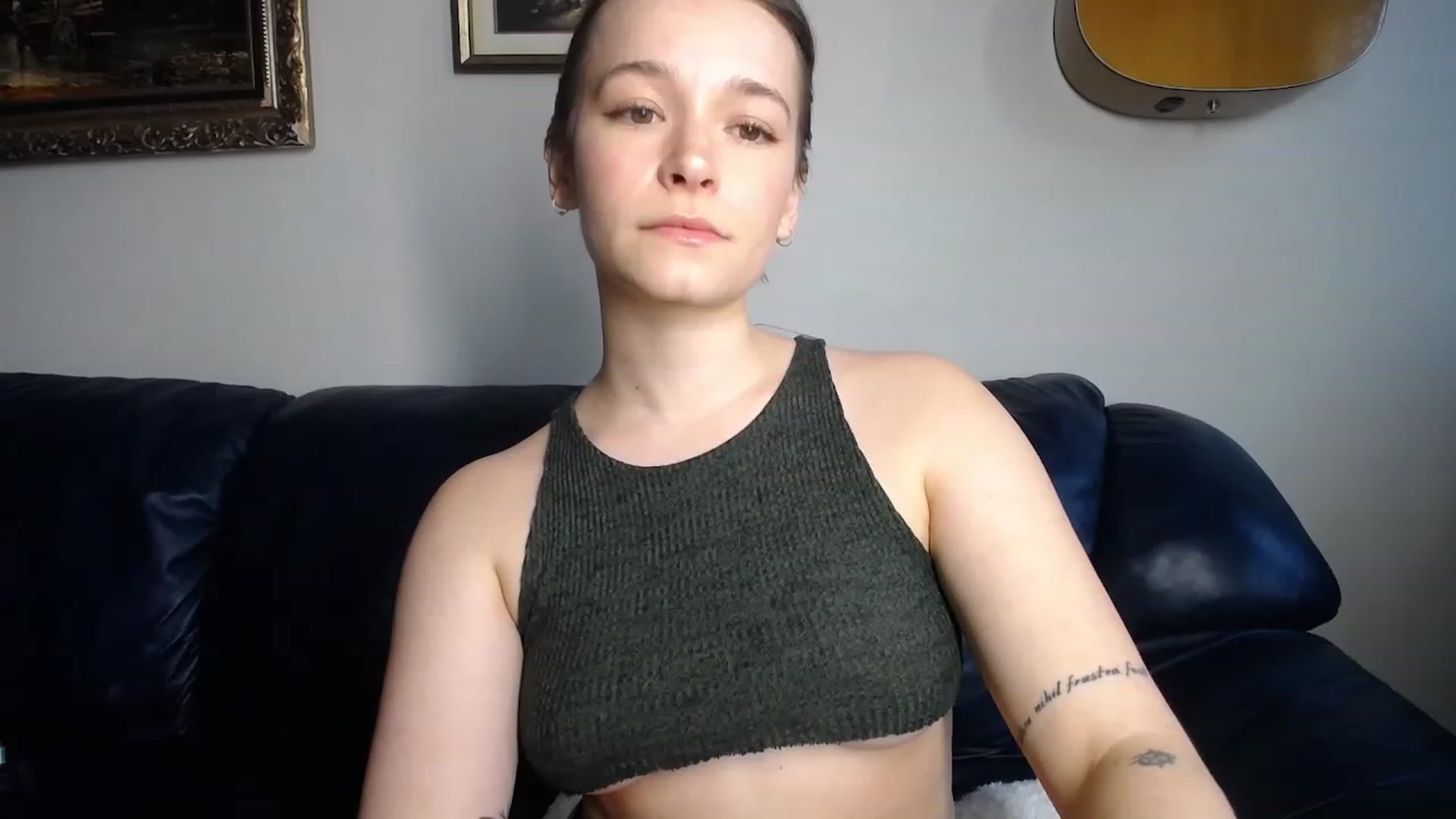 Gallery image thumbnail from BossBabyGirl's myfreecams stream on, 10/19/2023, 22:16 image 8 of 20