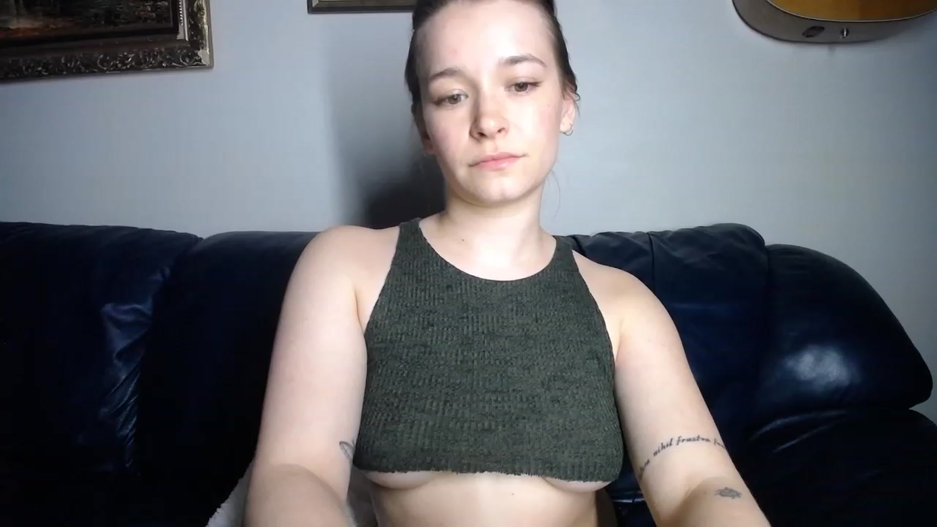 Gallery image thumbnail from BossBabyGirl's myfreecams stream on, 10/20/2023, 24:37 image 8 of 20