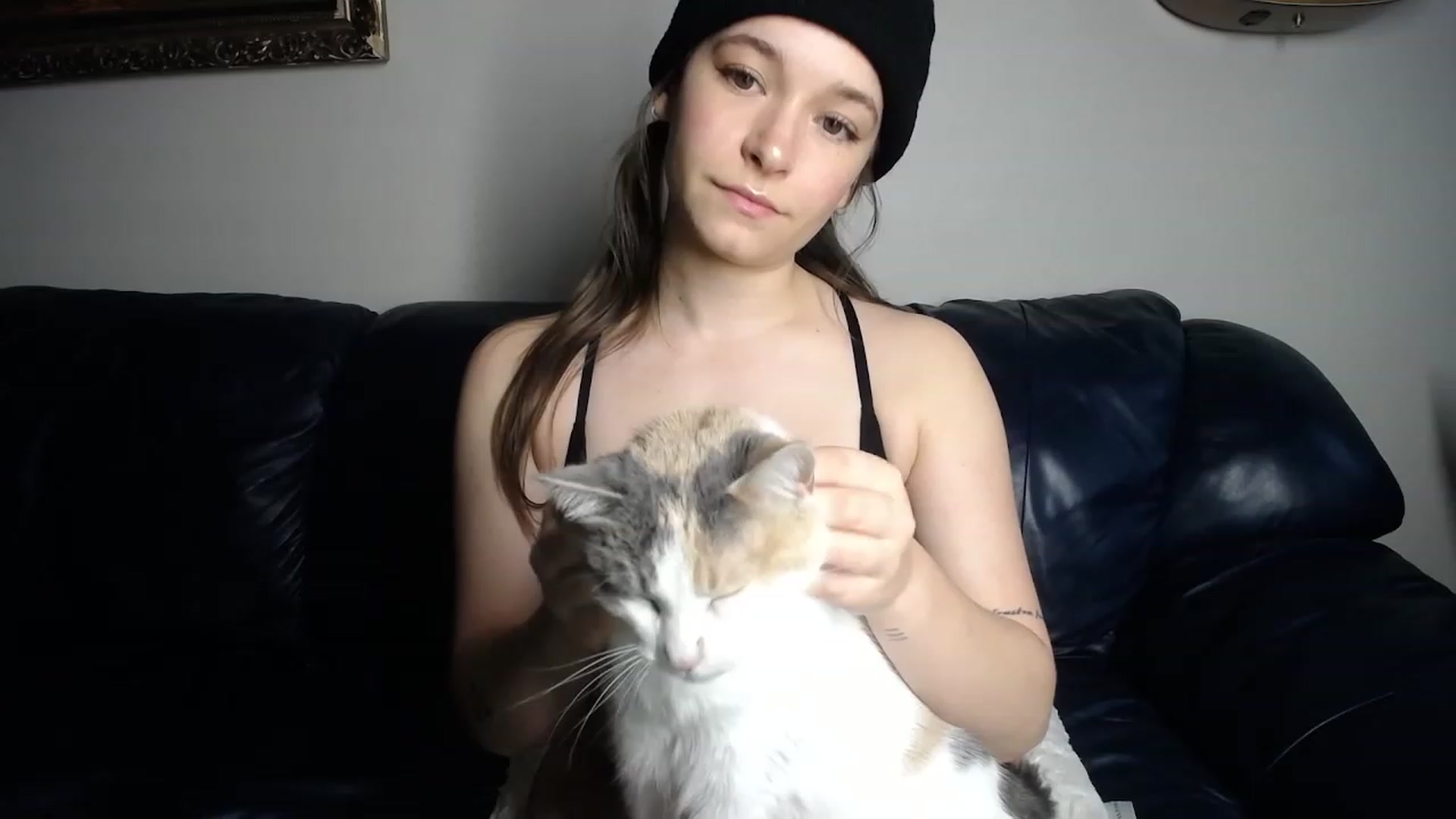 Gallery image thumbnail from BossBabyGirl's myfreecams stream on, 10/24/2023, 22:53 image 2 of 20