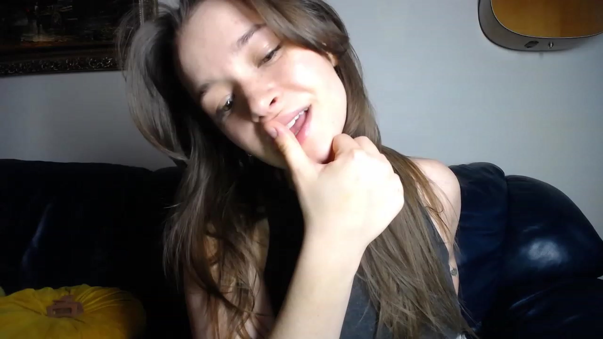 Gallery image thumbnail from BossBabyGirl's myfreecams stream on, 10/25/2023, 22:59 image 10 of 20
