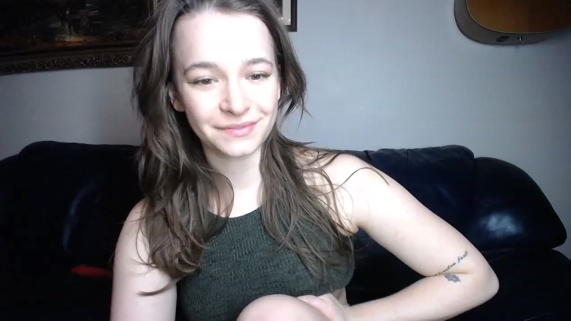 Gallery image thumbnail from BossBabyGirl's myfreecams stream on, 12/13/2023, 23:42 image 9 of 20
