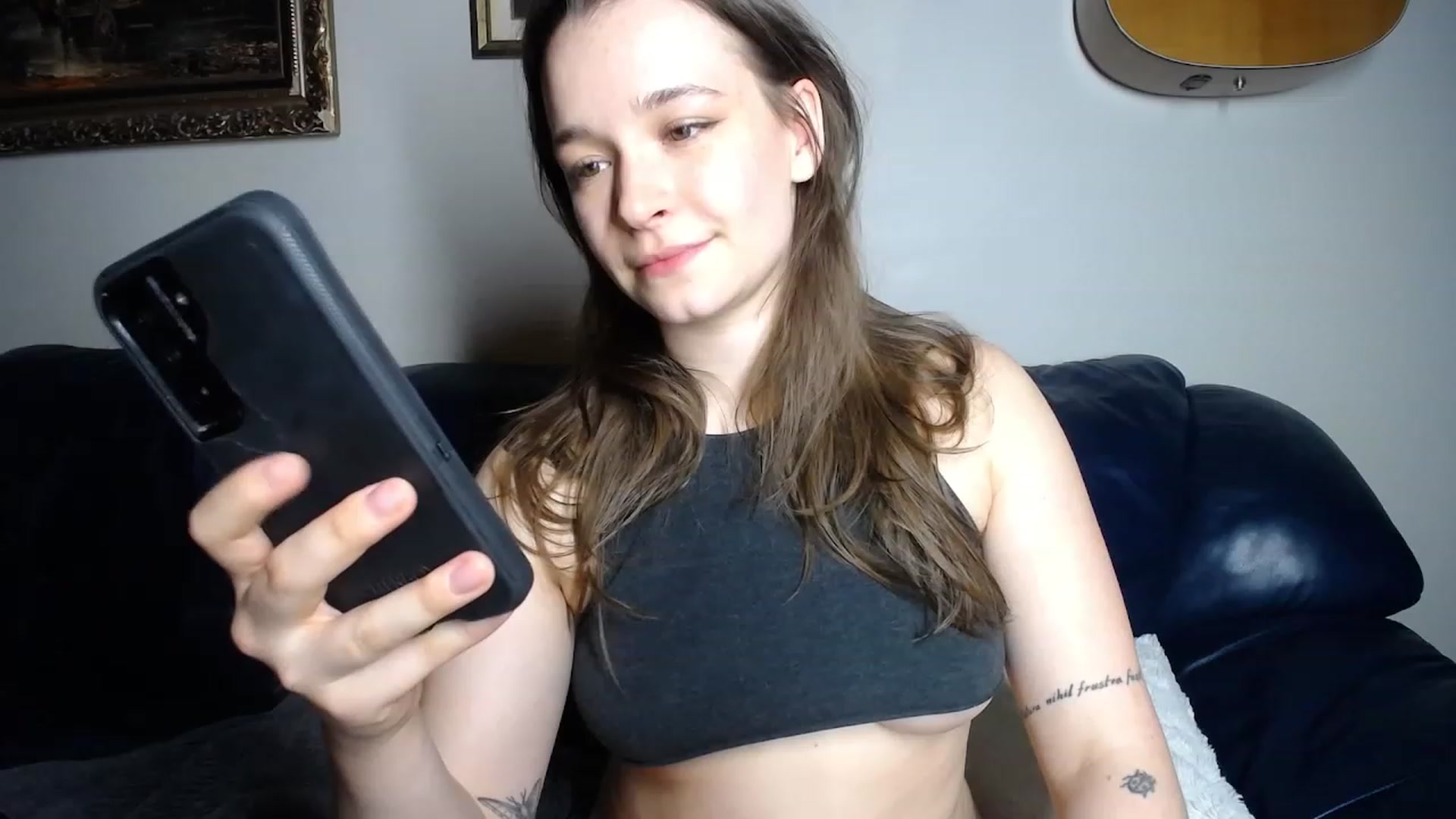 Gallery image thumbnail from BossBabyGirl's myfreecams stream on, 12/15/2023, 24:02 image 4 of 20