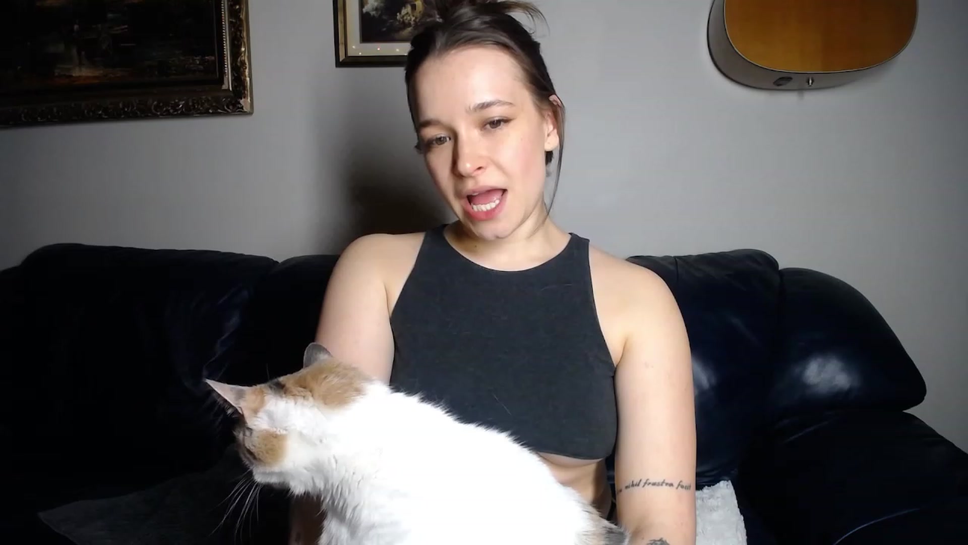 Gallery image thumbnail from BossBabyGirl's myfreecams stream on, 12/15/2023, 24:02 image 10 of 20