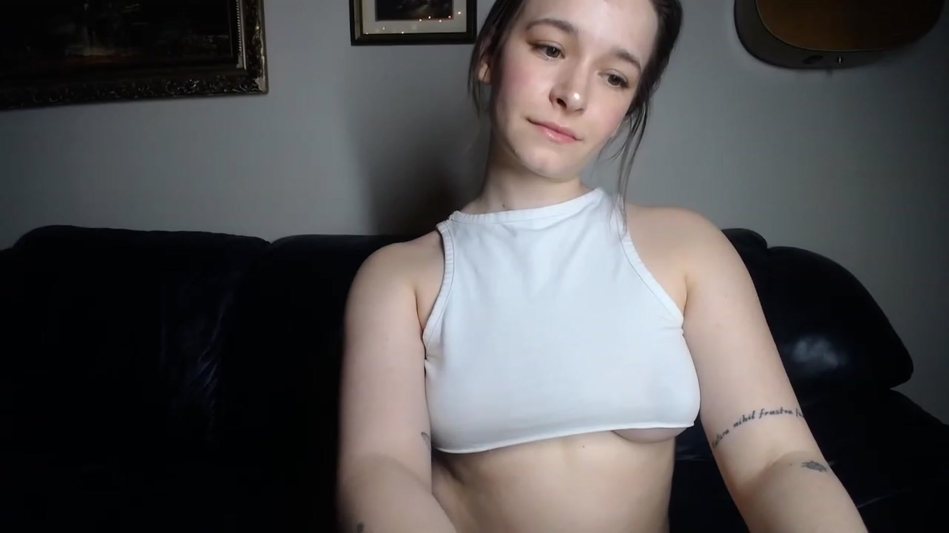 Gallery image thumbnail from BossBabyGirl's myfreecams stream on, 01/14/2024, 23:44 image 14 of 20