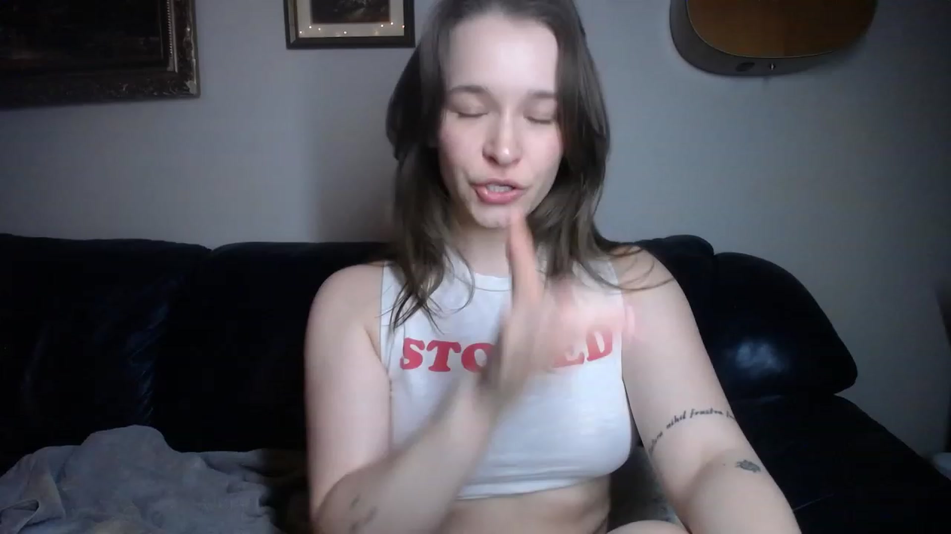 Gallery image thumbnail from BossBabyGirl's myfreecams stream on, 02/01/2024, 24:37 image 15 of 20