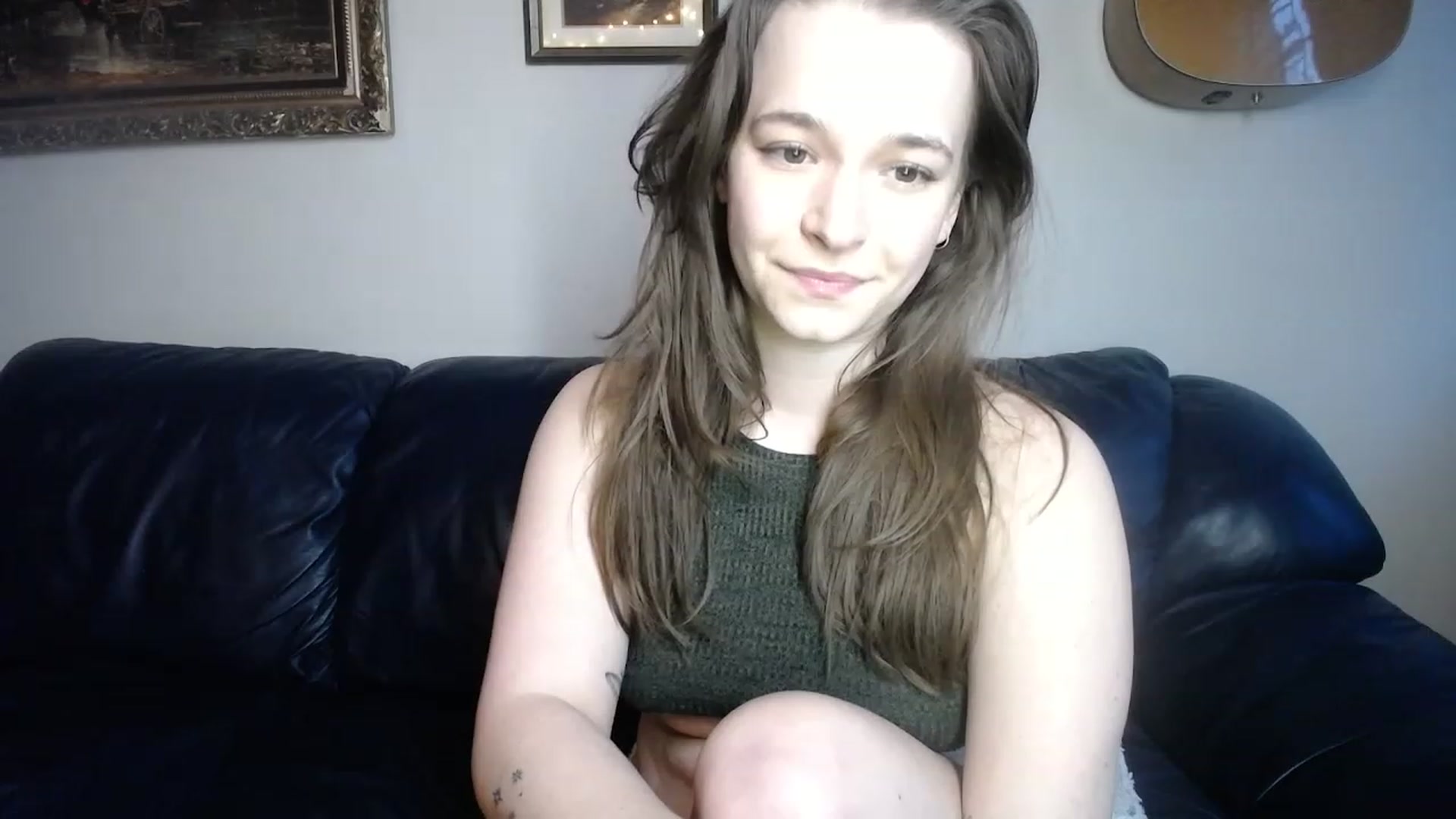 Gallery image thumbnail from BossBabyGirl's myfreecams stream on, 02/19/2024, 24:01 image 14 of 20