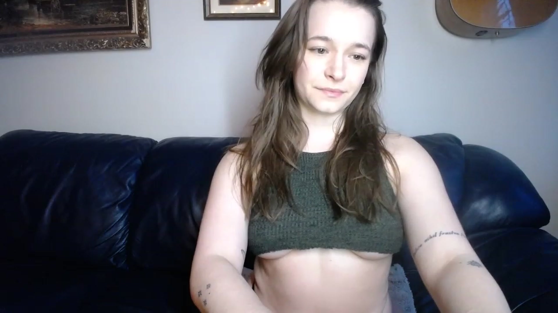 Gallery image thumbnail from BossBabyGirl's myfreecams stream on, 02/19/2024, 24:01 image 18 of 20