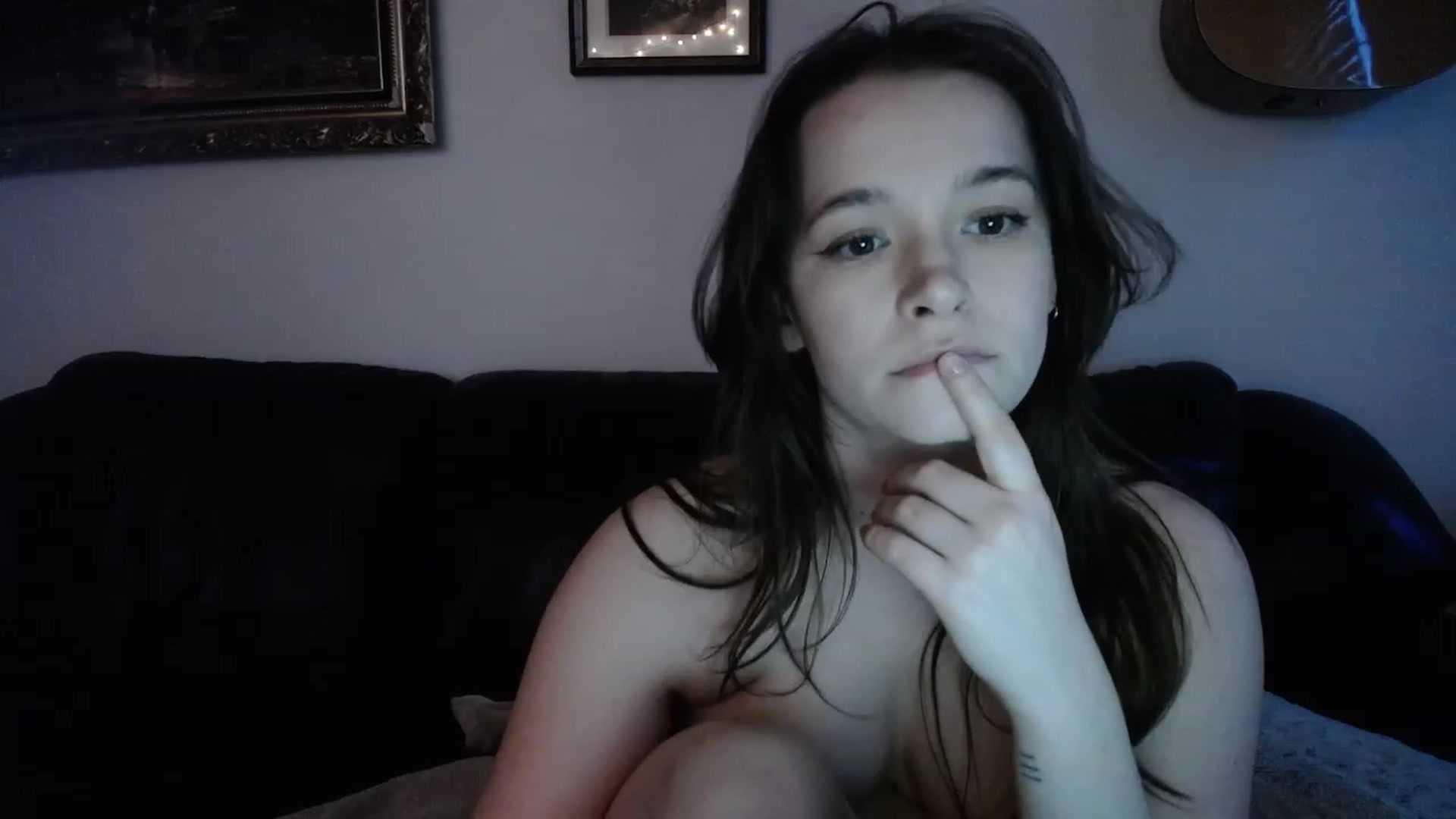Gallery image thumbnail from BossBabyGirl's myfreecams stream on, 03/12/2024, 24:49 image 14 of 20