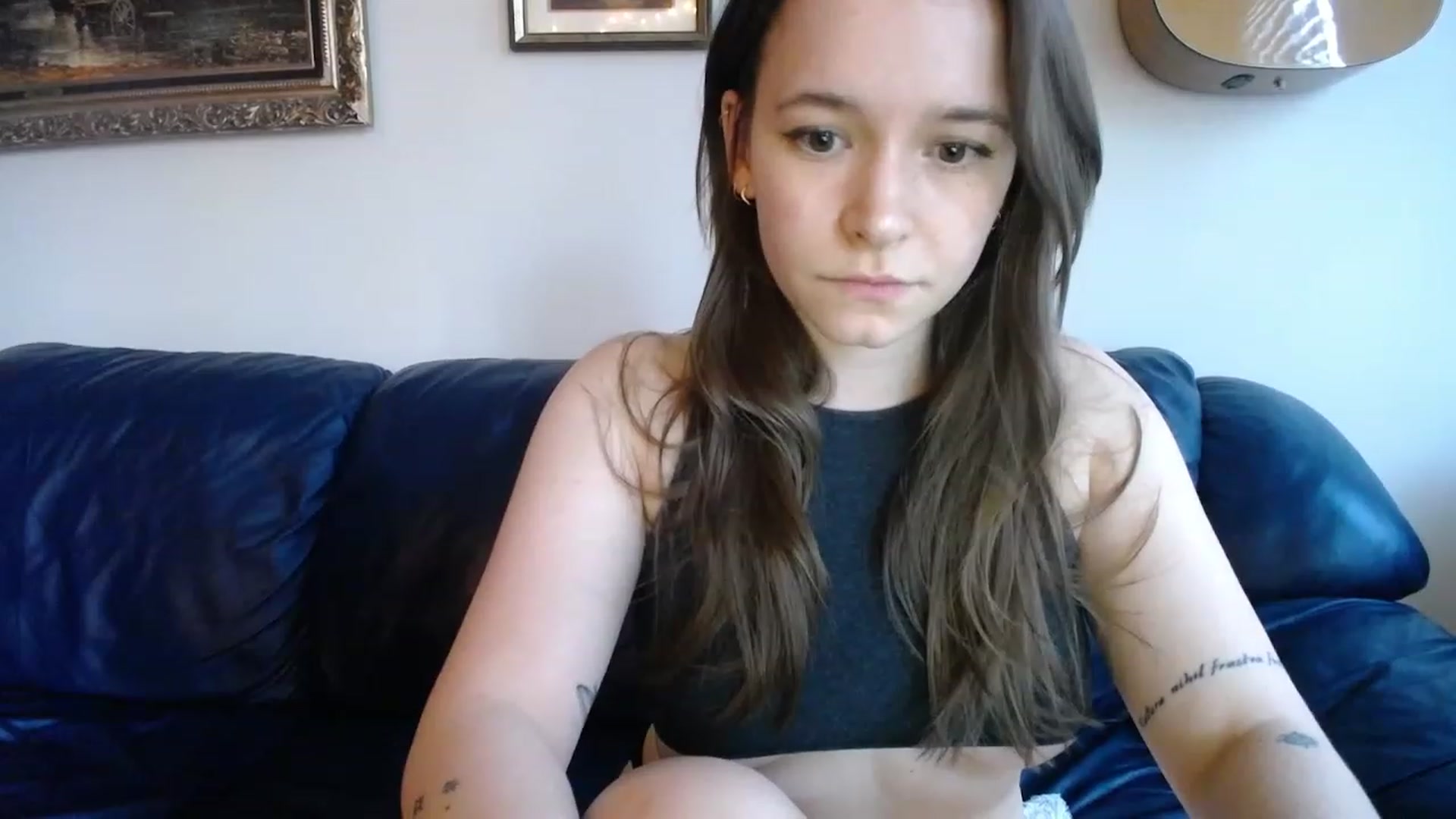 Gallery image thumbnail from BossBabyGirl's myfreecams stream on, 03/16/2024, 24:03 image 16 of 20