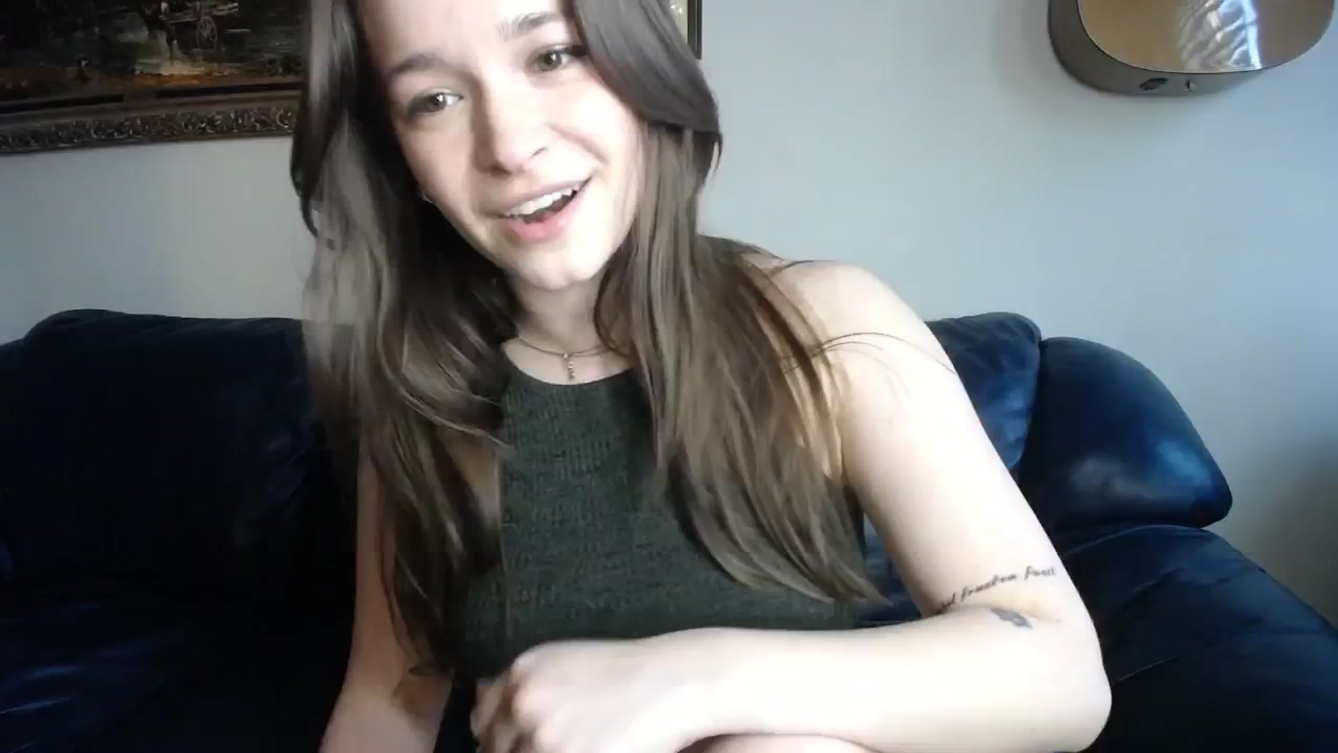Gallery image thumbnail from BossBabyGirl's myfreecams stream on, 04/24/2024, 24:39 image 16 of 20