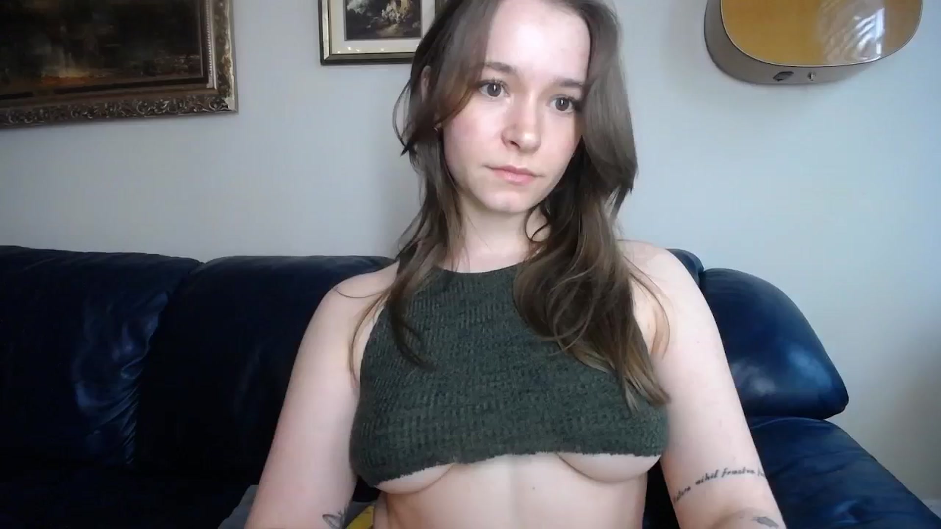 Gallery image thumbnail from BossBabyGirl's myfreecams stream on, 05/14/2024, 24:21 image 19 of 20