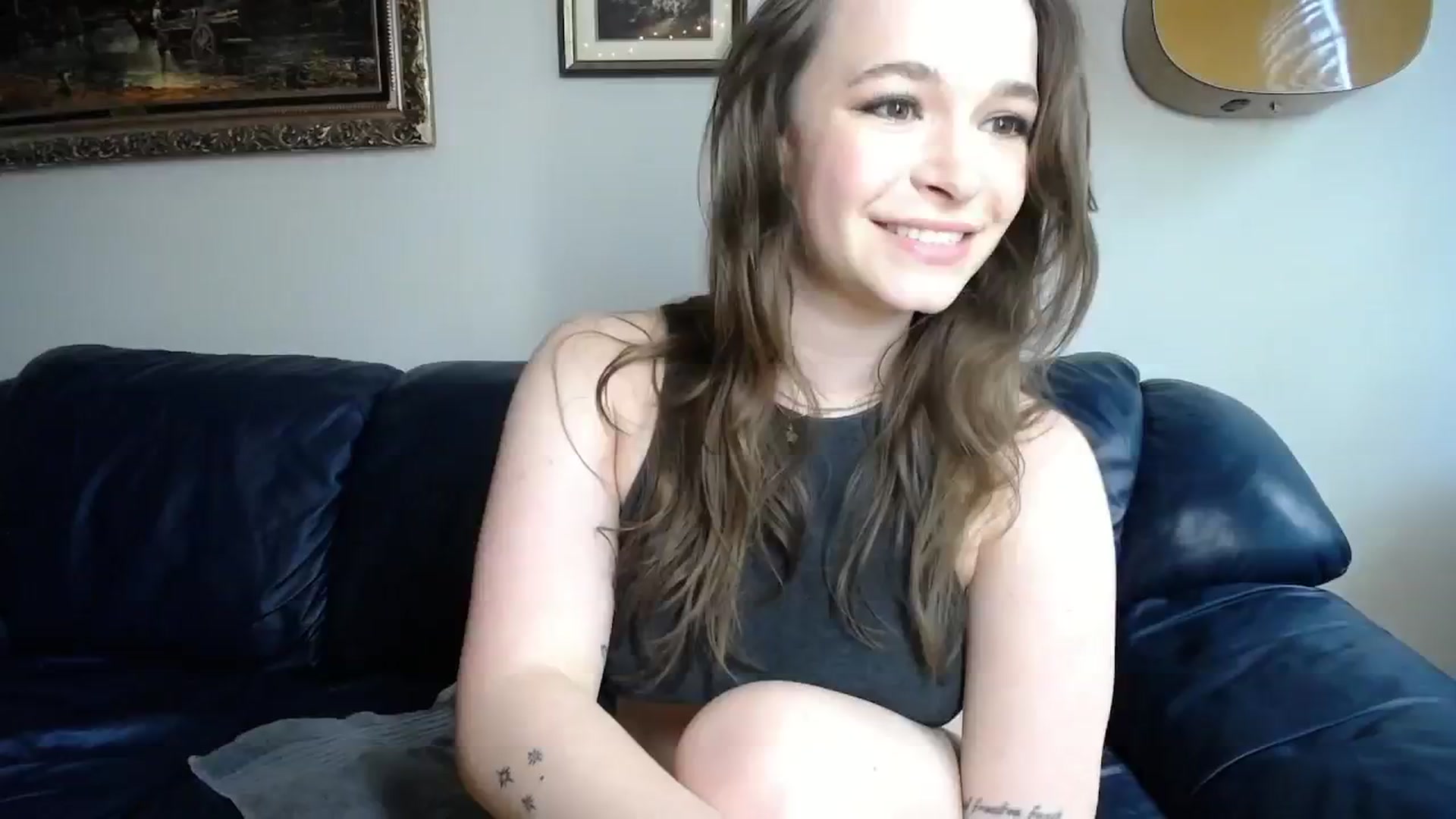 Gallery image thumbnail from BossBabyGirl's myfreecams stream on, 06/14/2024, 24:10 image 3 of 20