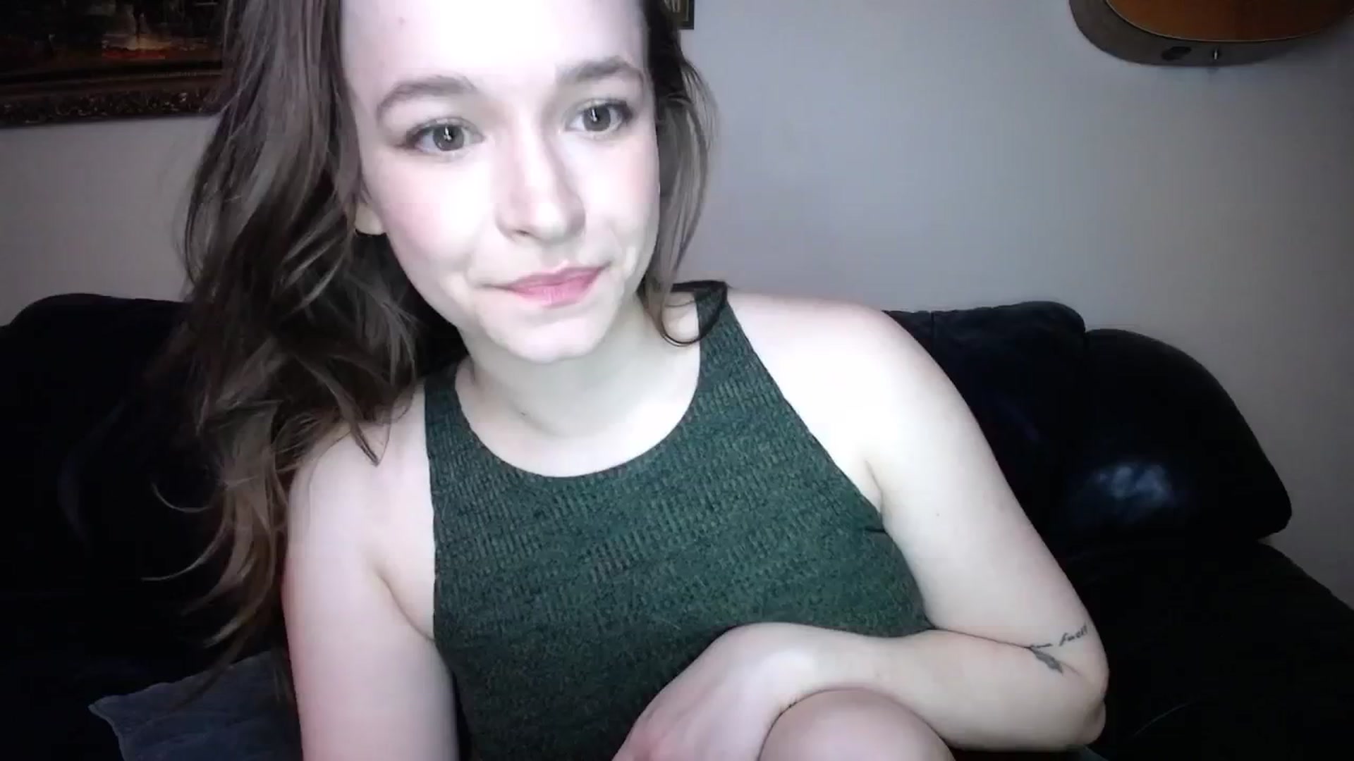 Gallery image thumbnail from BossBabyGirl's myfreecams stream on, 12/10/2024, 03:20 image 15 of 20