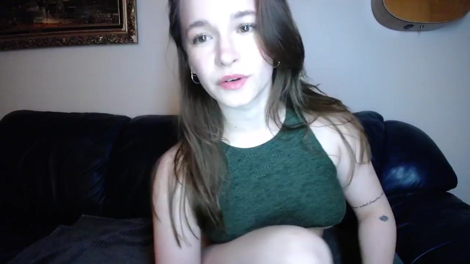Gallery image thumbnail from BossBabyGirl's myfreecams stream on, 12/30/2024, 04:02 image 15 of 20