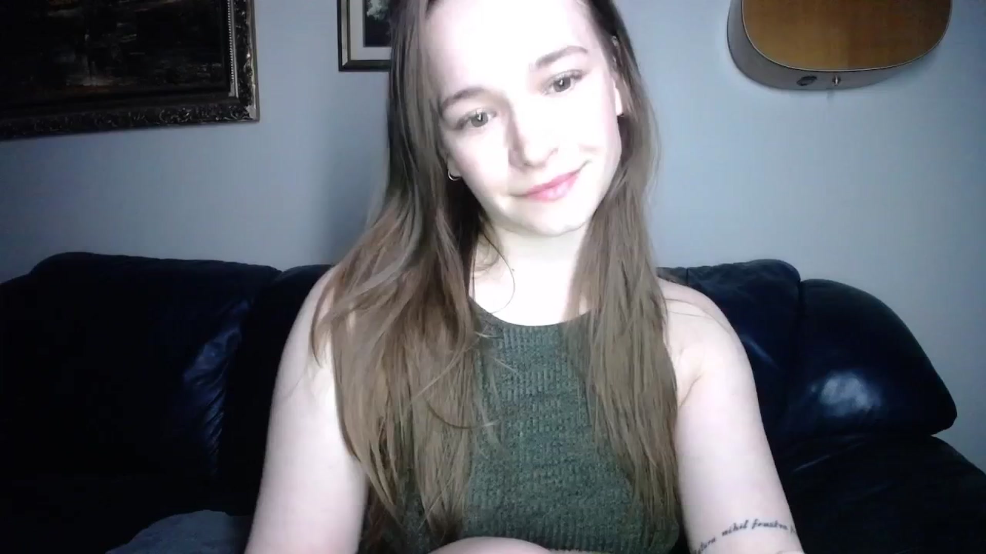 Gallery image thumbnail from BossBabyGirl's myfreecams stream on, 04/01/2025, 02:00 image 11 of 20