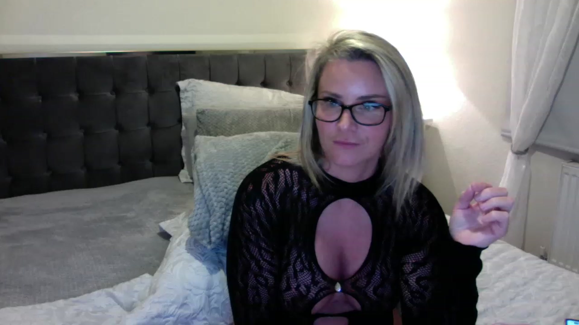 Gallery image thumbnail from BossyBetty's myfreecams stream on, 01/15/2023, 22:59 image 16 of 20