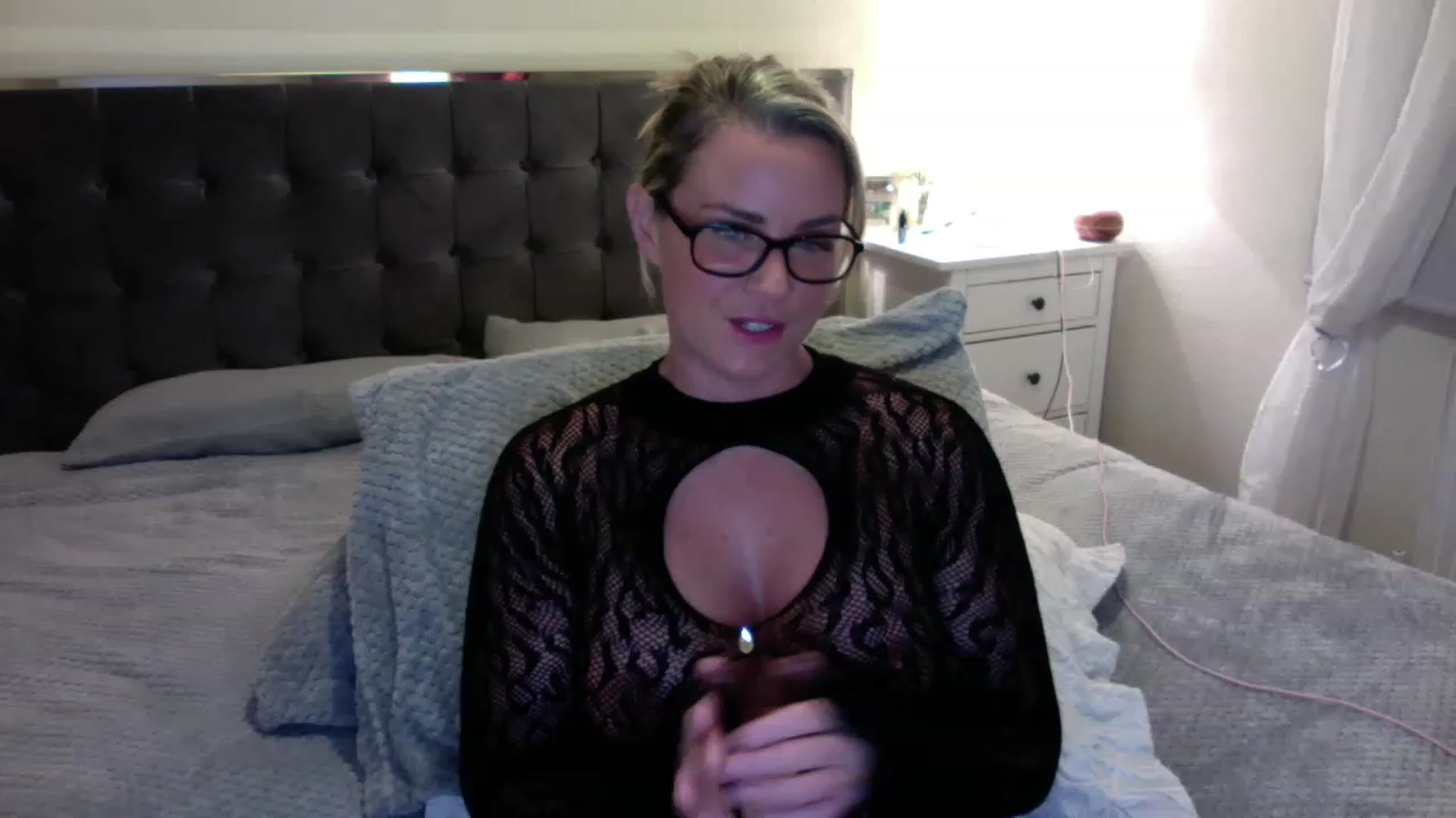 Gallery image thumbnail from BossyBetty's myfreecams stream on, 02/04/2023, 21:25 image 6 of 20