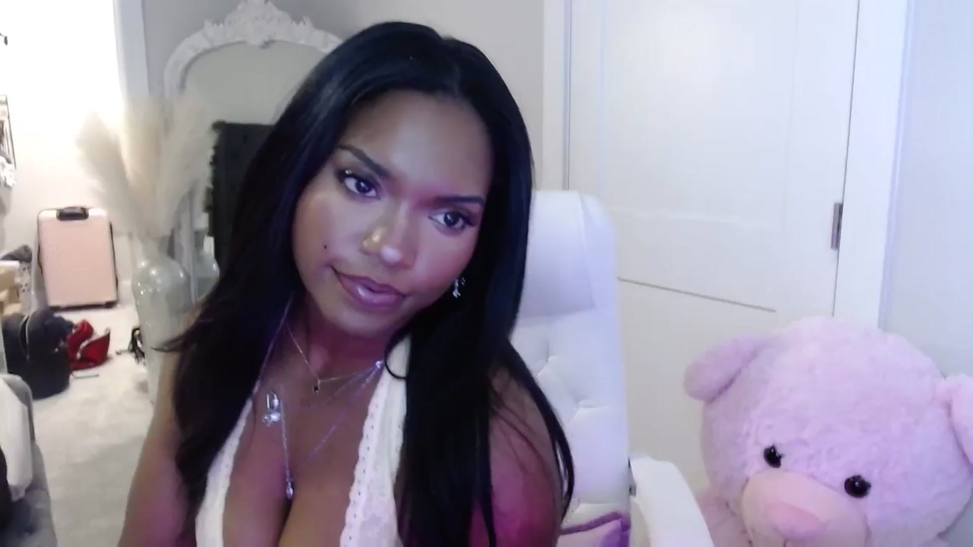Gallery image thumbnail from BossyGirlfrnd's myfreecams stream on, 05/11/2025, 07:58 image 12 of 20