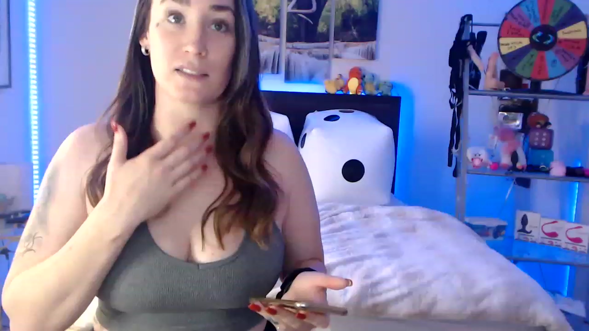 Gallery image thumbnail from BostonBeckyy's myfreecams stream on, 11/21/2022, 20:00 image 17 of 20