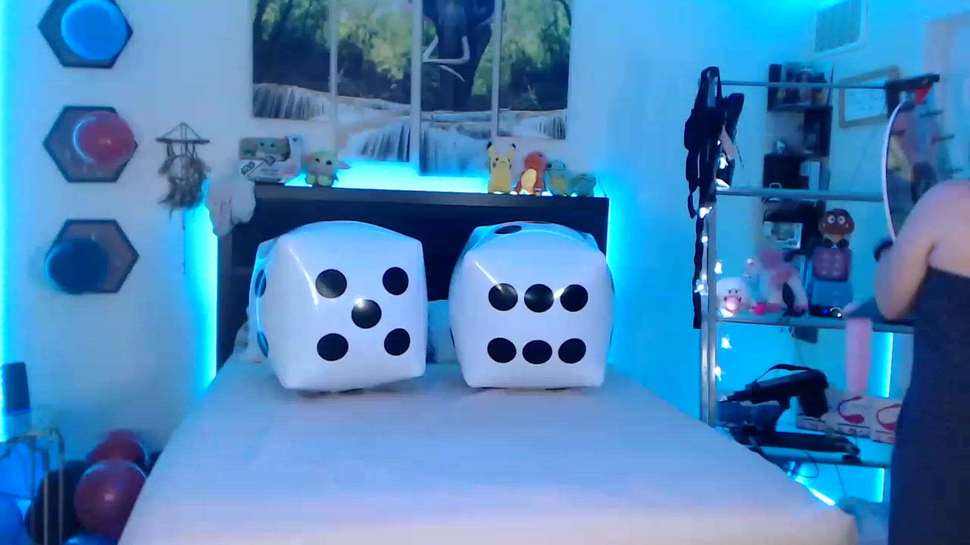 Gallery image thumbnail from BostonBeckyy's myfreecams stream on, 11/25/2022, 01:50 image 4 of 20