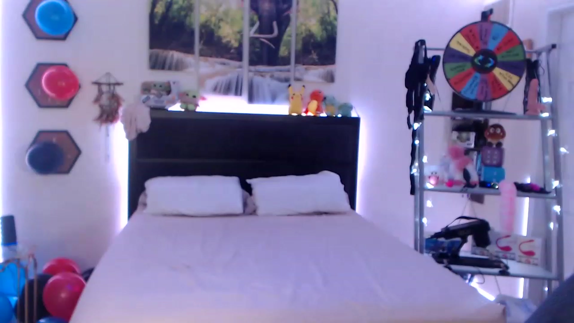Gallery image thumbnail from BostonBeckyy's myfreecams stream on, 11/25/2022, 01:50 image 3 of 20