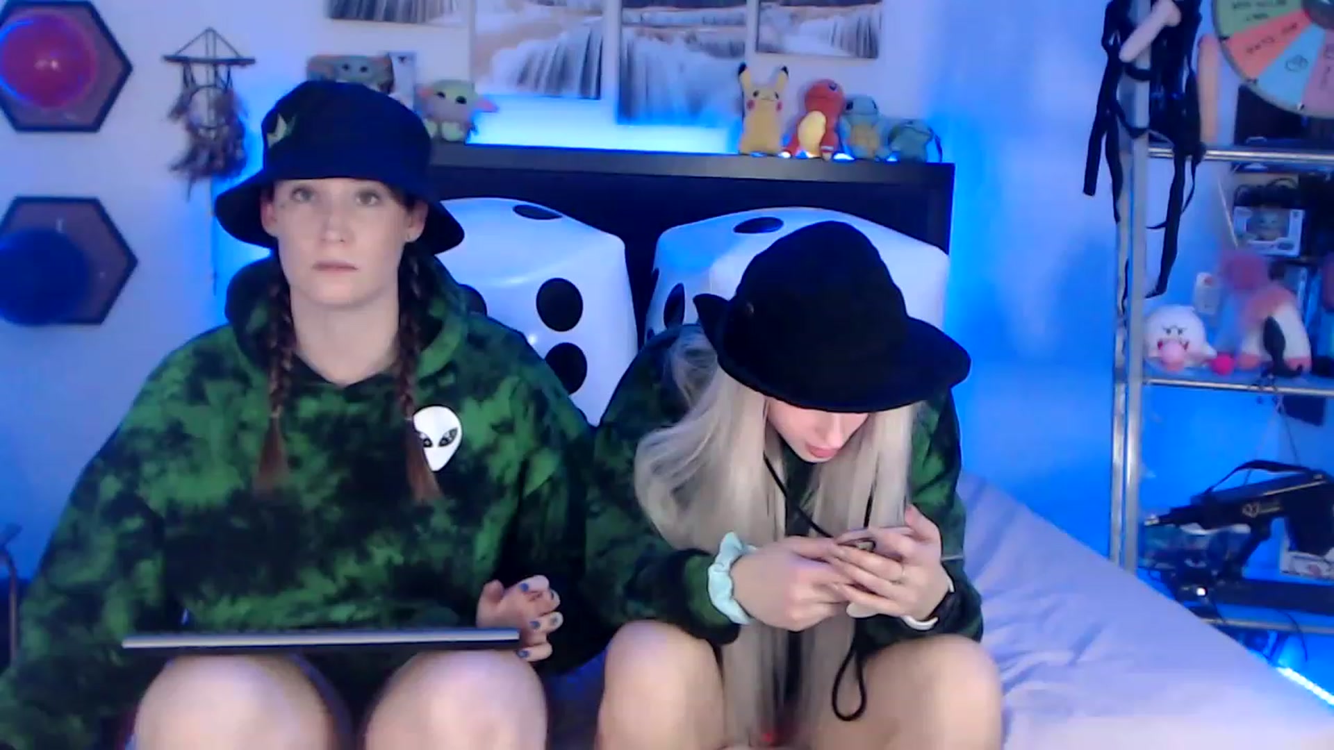 Gallery image thumbnail from BostonBeckyy's myfreecams stream on, 11/26/2022, 02:43 image 2 of 20