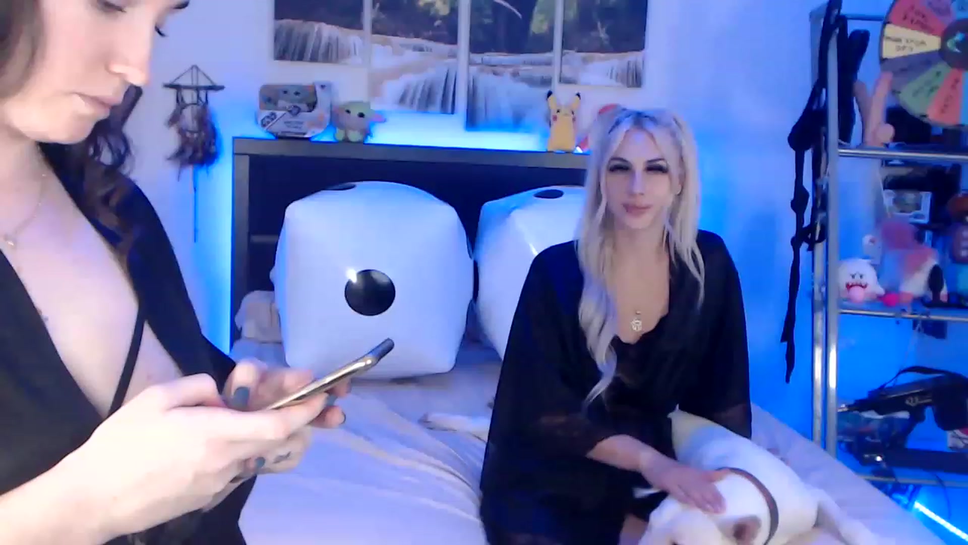 Gallery image thumbnail from BostonBeckyy's myfreecams stream on, 12/19/2022, 24:53 image 10 of 20