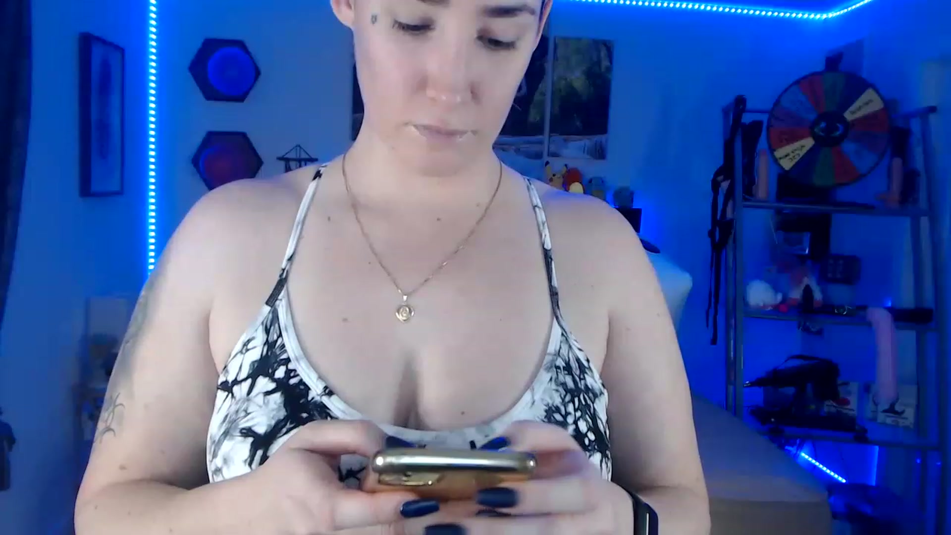 Gallery image thumbnail from BostonBeckyy's myfreecams stream on, 01/09/2023, 22:27 image 18 of 20