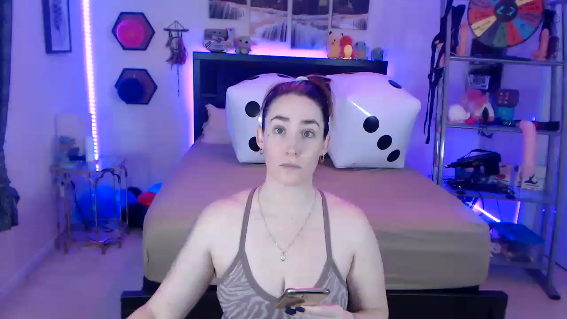 Gallery image thumbnail from BostonBeckyy's myfreecams stream on, 01/10/2023, 02:21 image 10 of 20
