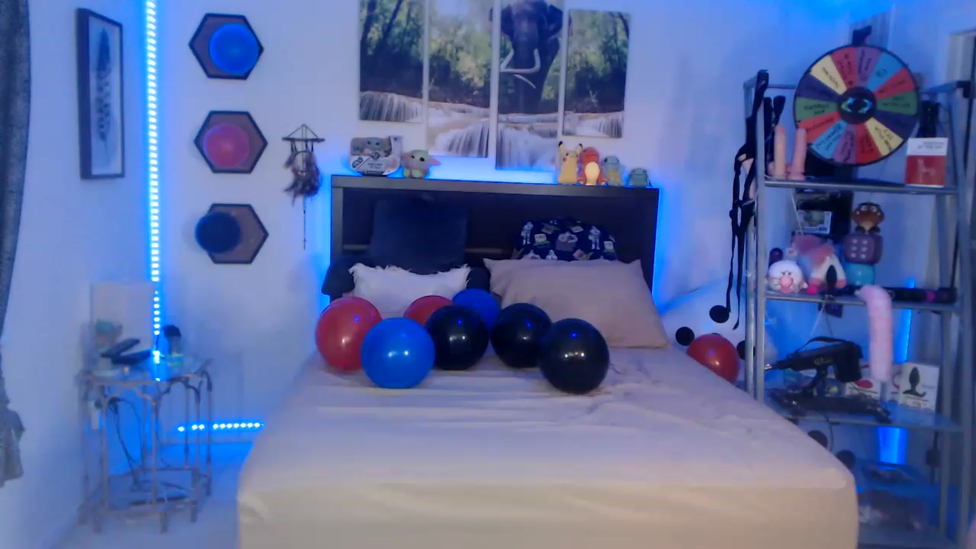 Gallery image thumbnail from BostonBeckyy's myfreecams stream on, 01/21/2023, 24:40 image 18 of 20