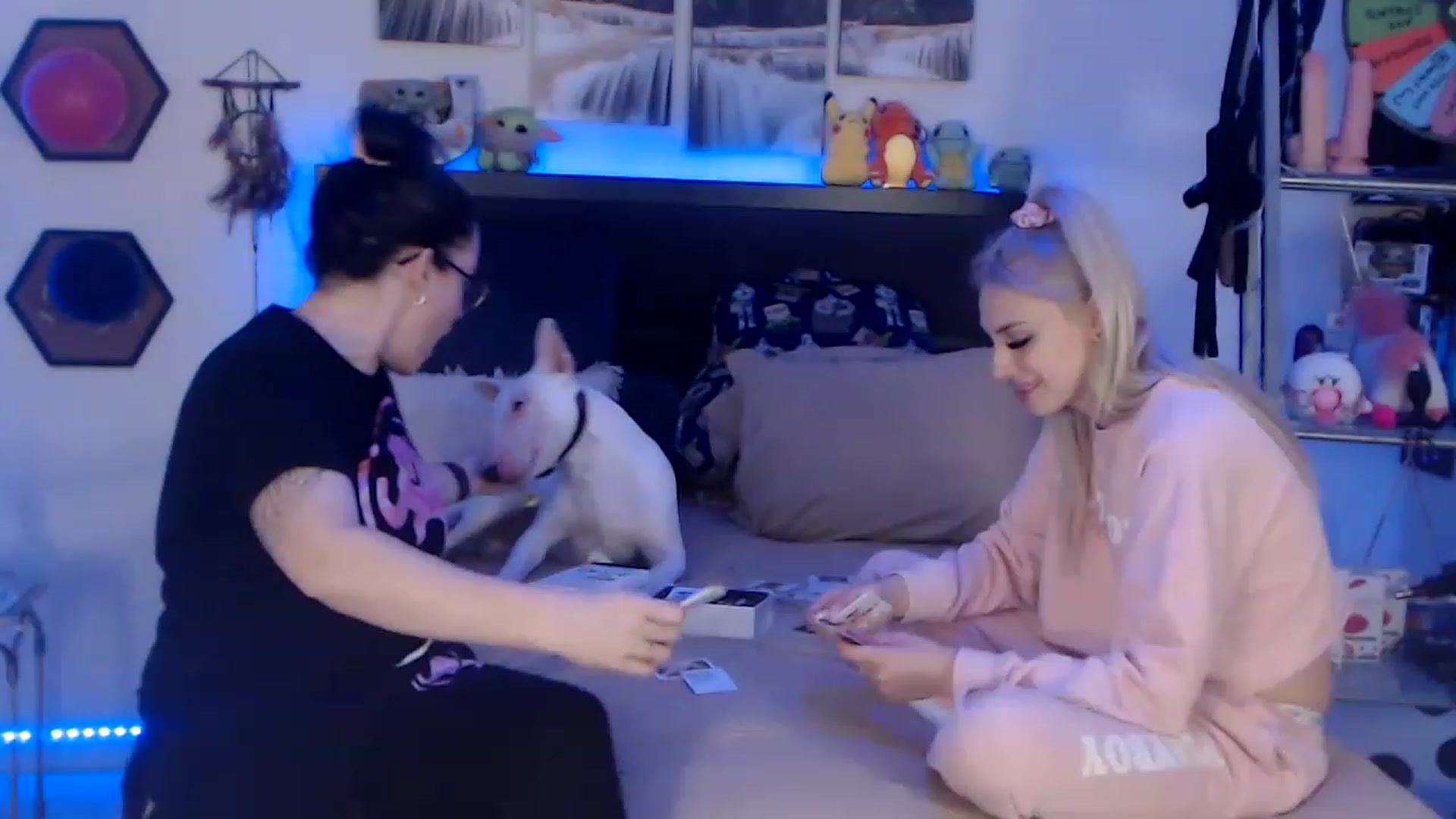 Gallery image thumbnail from BostonBeckyy's myfreecams stream on, 01/22/2023, 06:47 image 1 of 20