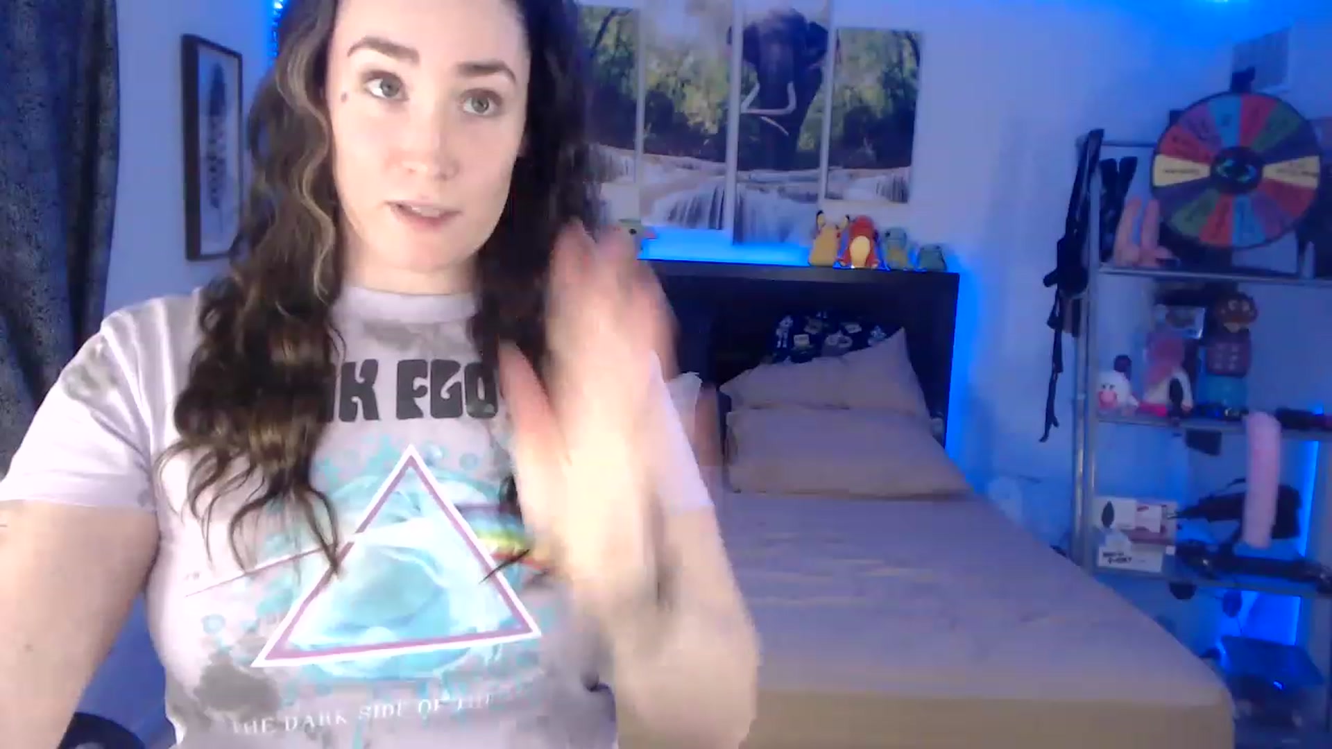 Gallery image thumbnail from BostonBeckyy's myfreecams stream on, 02/18/2023, 02:29 image 19 of 20