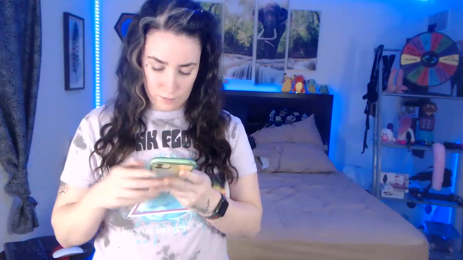 Gallery image thumbnail from BostonBeckyy's myfreecams stream on, 02/18/2023, 02:53 image 18 of 20