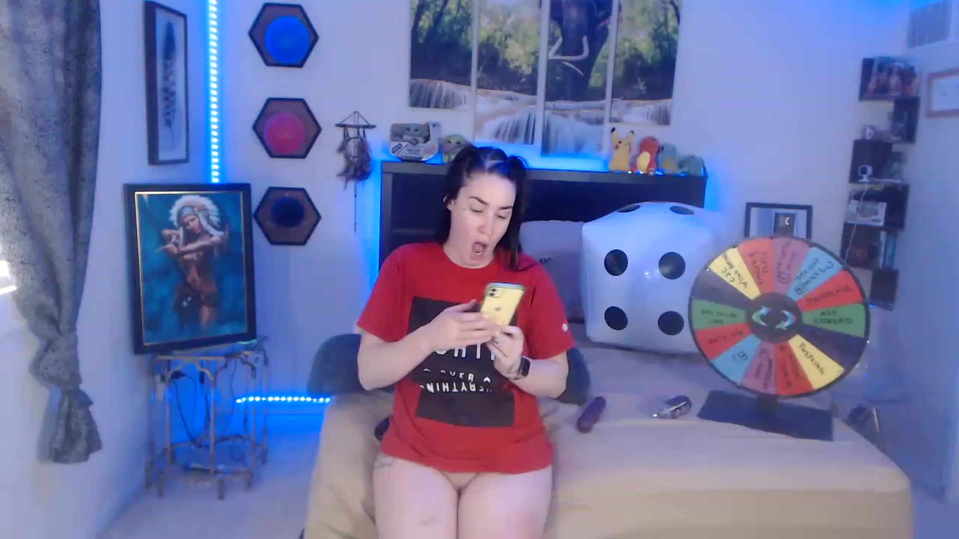 Gallery image thumbnail from BostonBeckyy's myfreecams stream on, 04/17/2023, 19:02 image 18 of 20