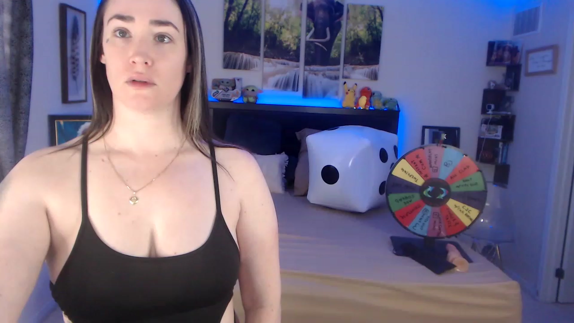 Gallery image thumbnail from BostonBeckyy's myfreecams stream on, 04/19/2023, 16:20 image 9 of 20