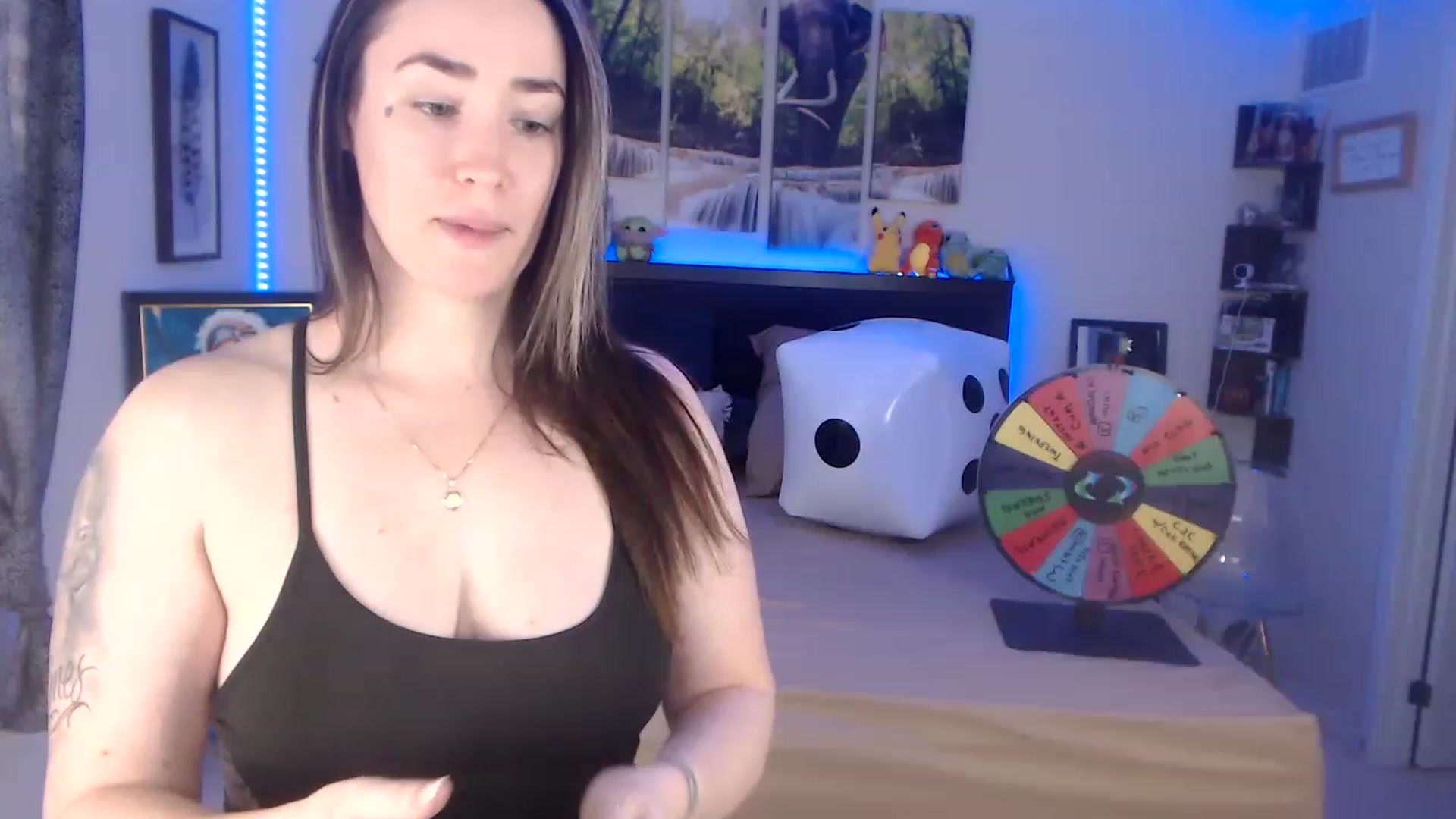 Gallery image thumbnail from BostonBeckyy's myfreecams stream on, 04/19/2023, 16:20 image 3 of 20