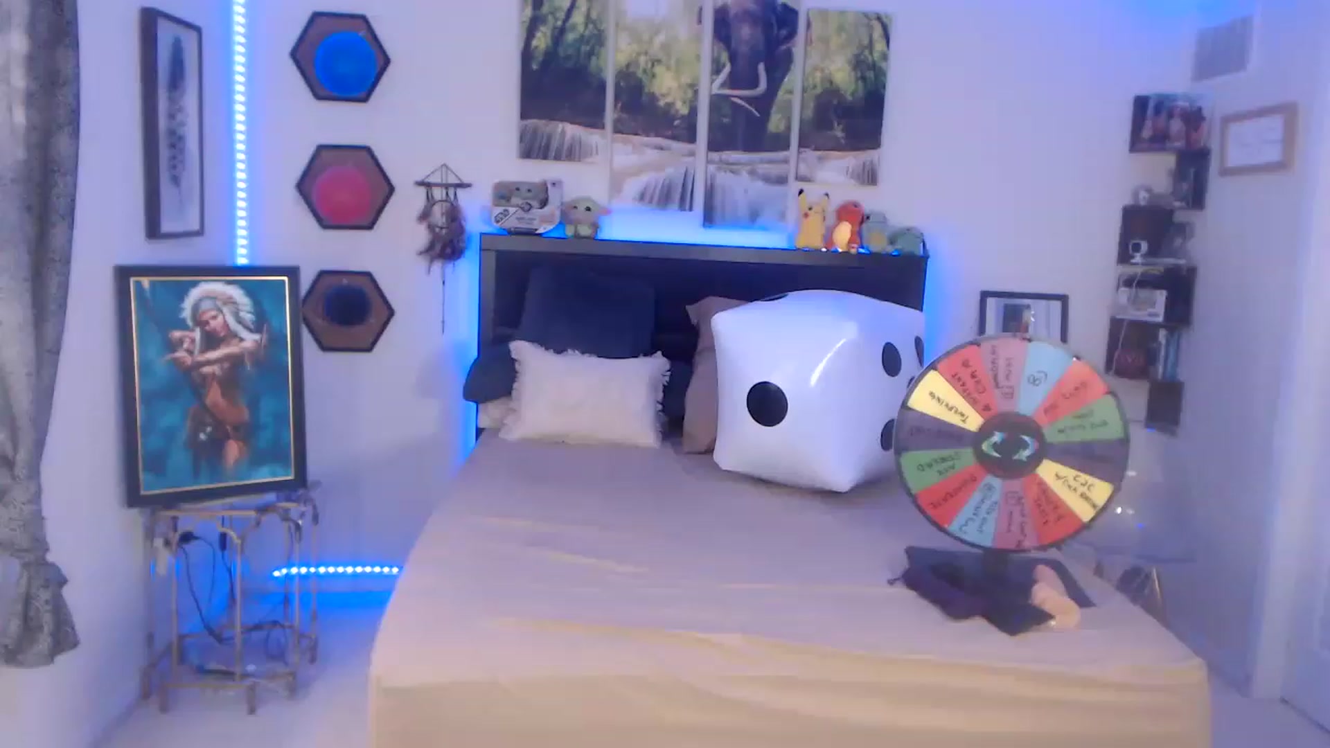 Gallery image thumbnail from BostonBeckyy's myfreecams stream on, 04/19/2023, 17:36 image 11 of 20