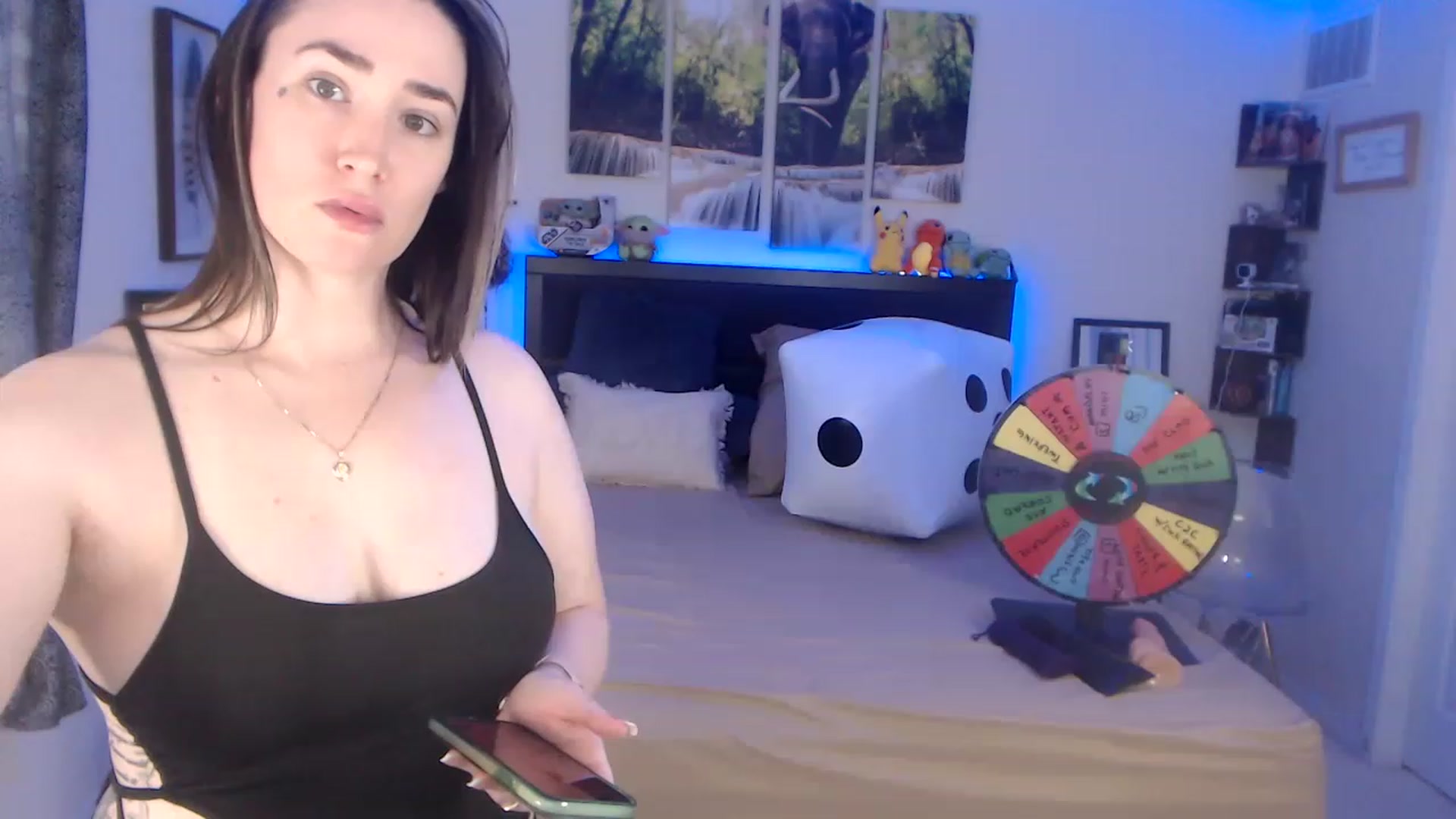 Gallery image thumbnail from BostonBeckyy's myfreecams stream on, 04/19/2023, 17:36 image 14 of 20
