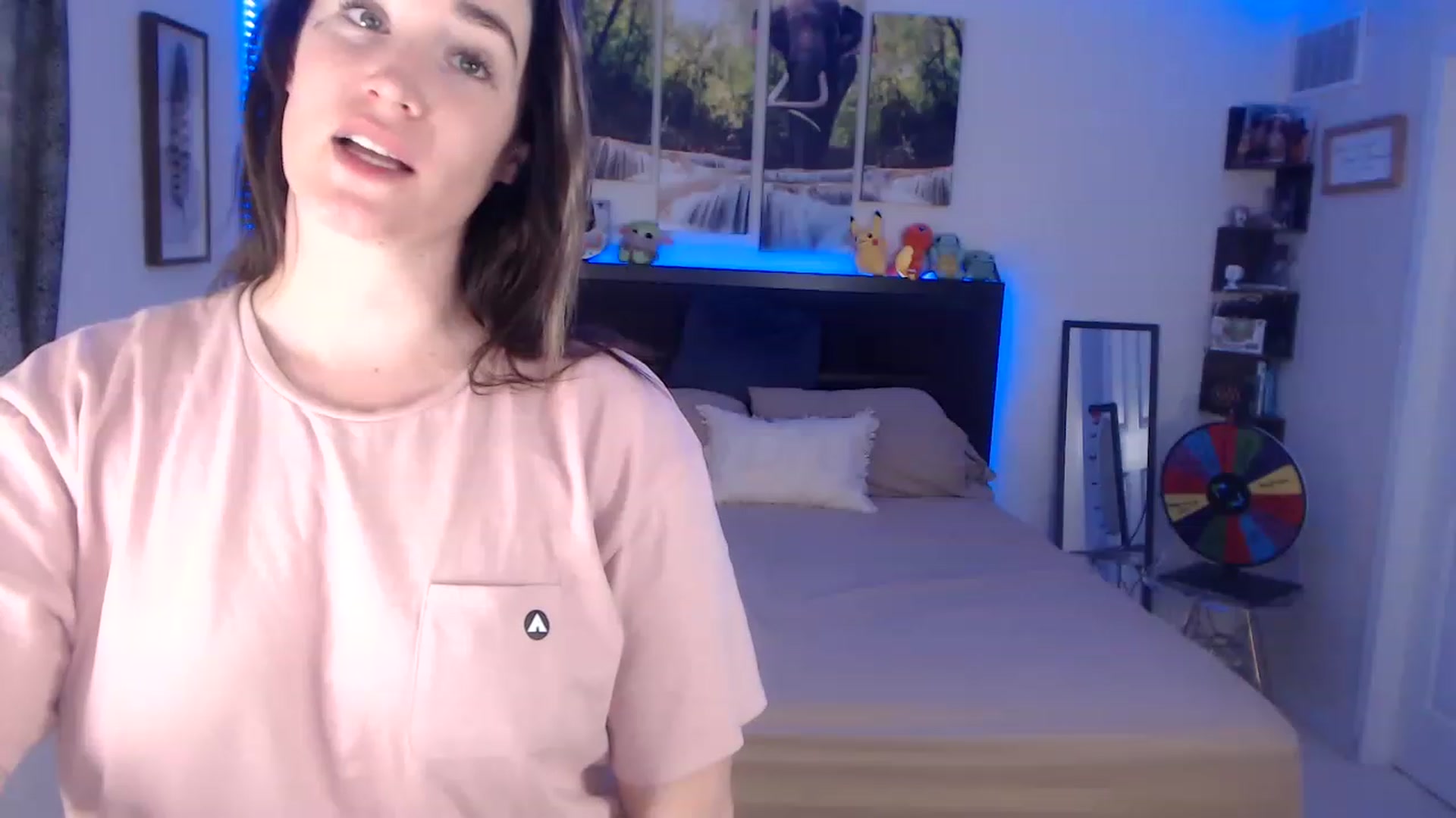 Gallery image thumbnail from BostonBeckyy's myfreecams stream on, 05/28/2023, 16:10 image 13 of 20