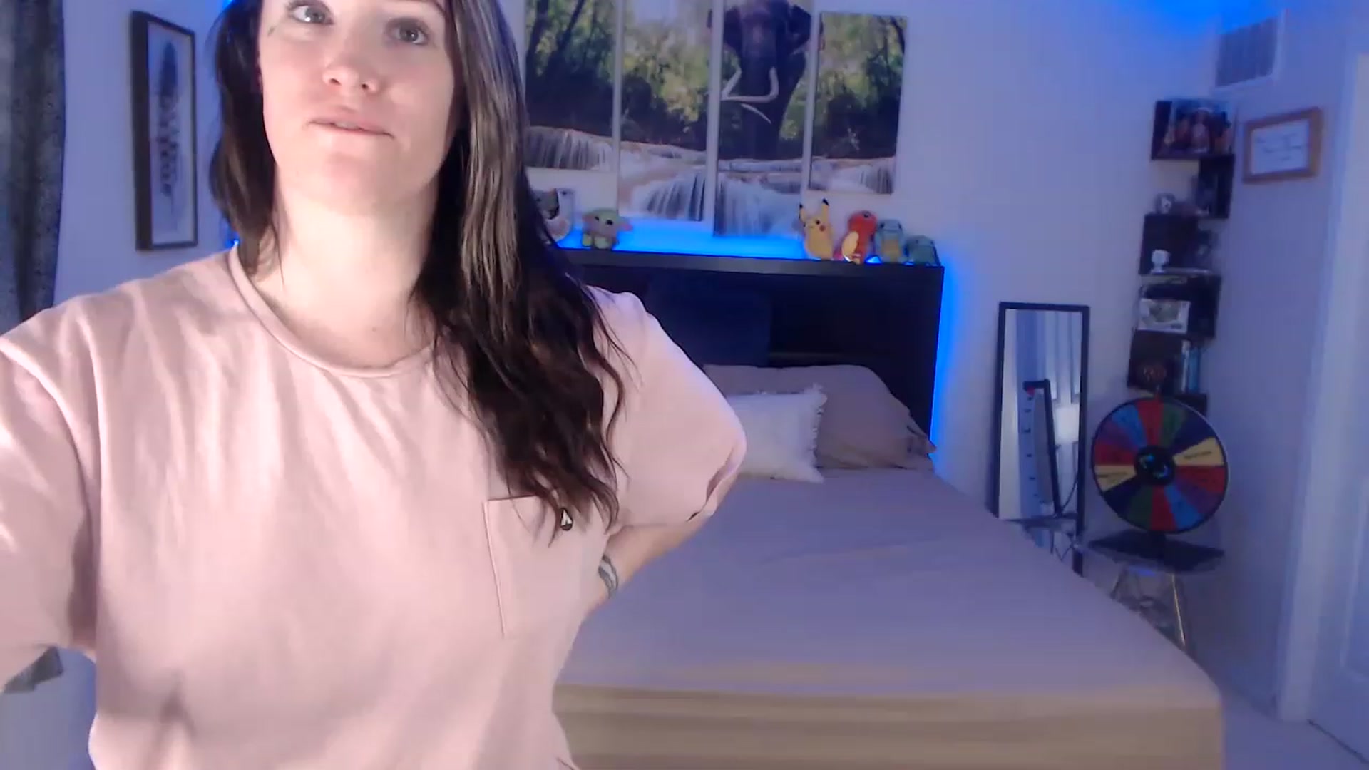 Gallery image thumbnail from BostonBeckyy's myfreecams stream on, 05/28/2023, 16:10 image 19 of 20