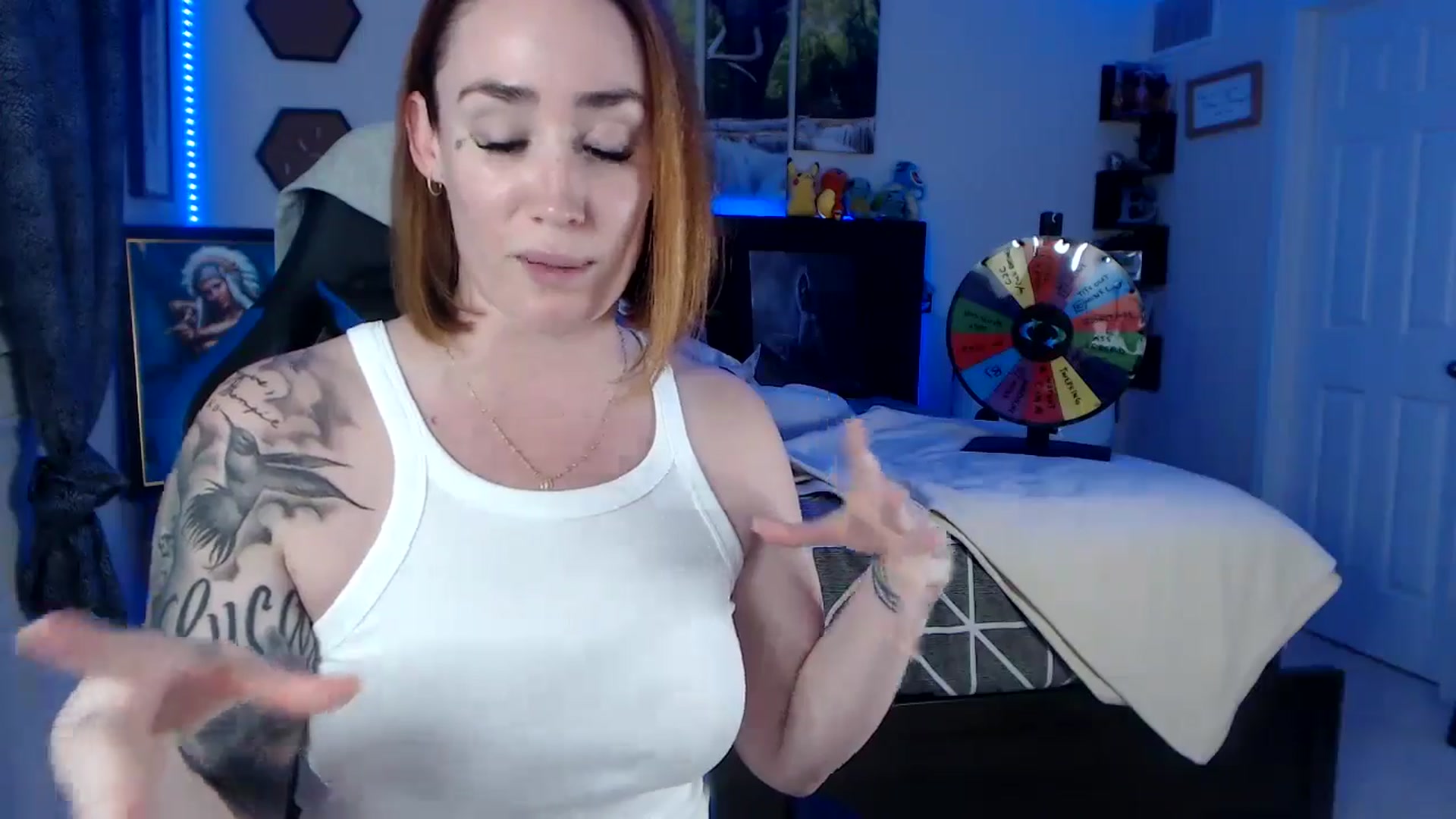 Gallery image thumbnail from BostonBeckyy's myfreecams stream on, 08/13/2024, 02:56 image 10 of 20