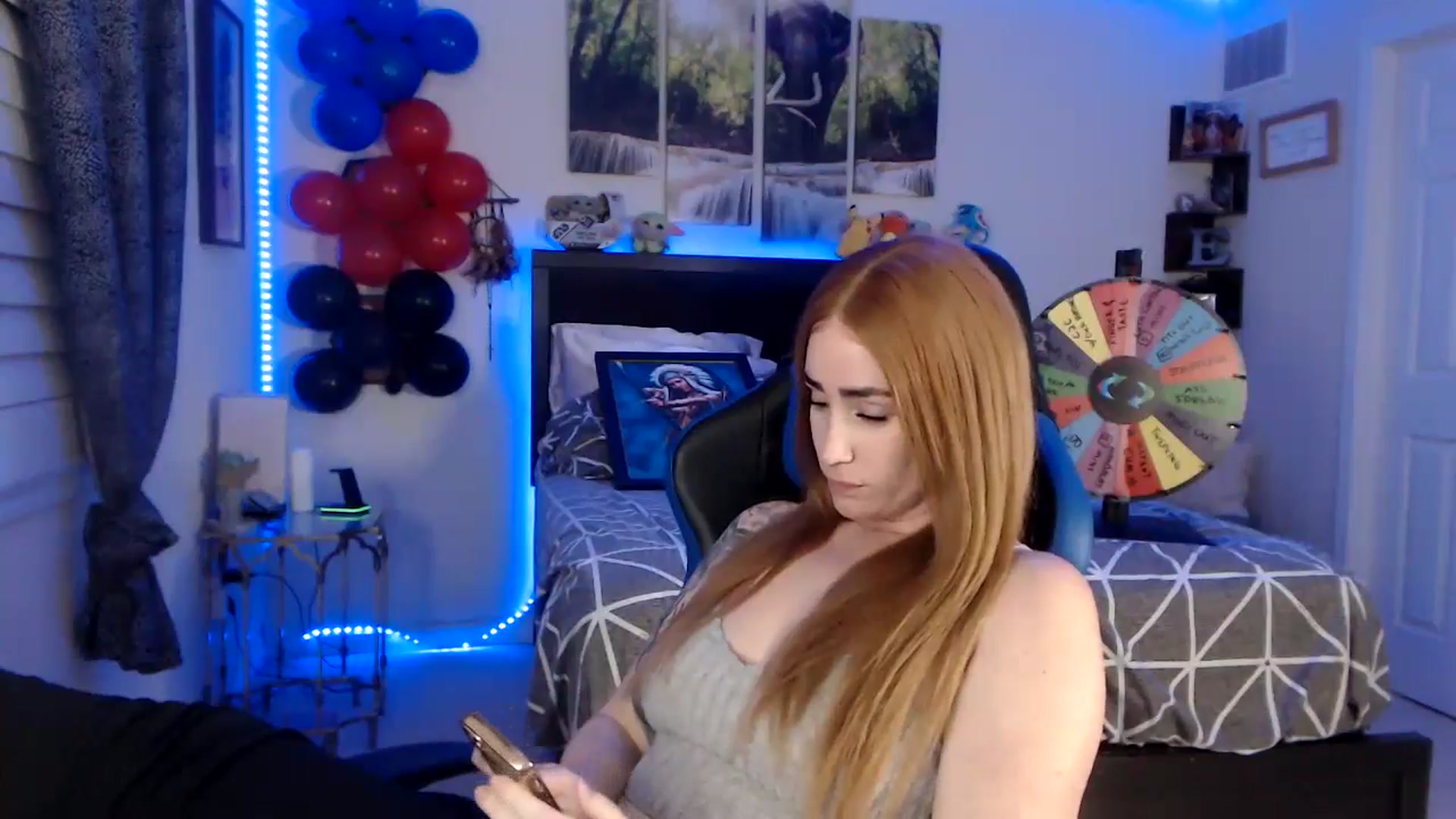 Gallery image thumbnail from BostonBeckyy's myfreecams stream on, 09/08/2024, 07:15 image 10 of 20