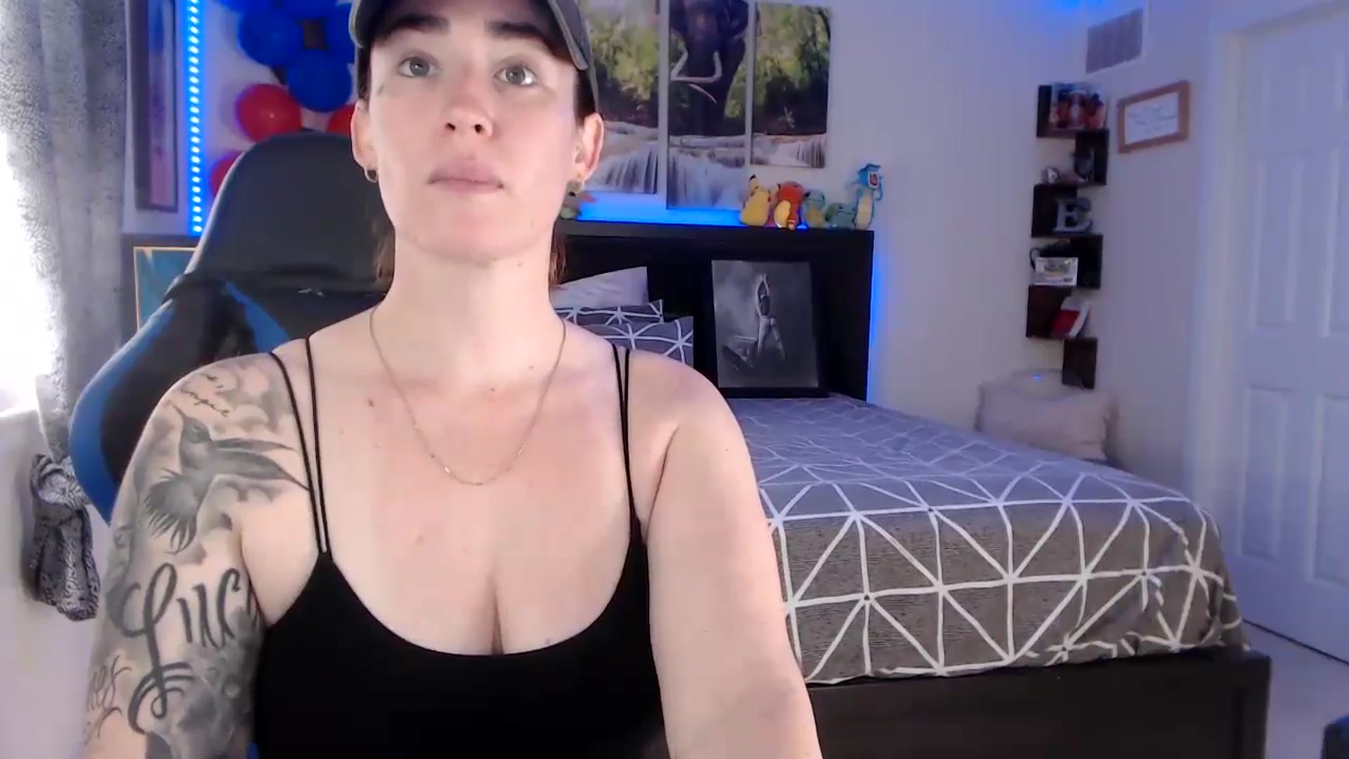 Gallery image thumbnail from BostonBeckyy's myfreecams stream on, 09/11/2024, 19:16 image 8 of 20