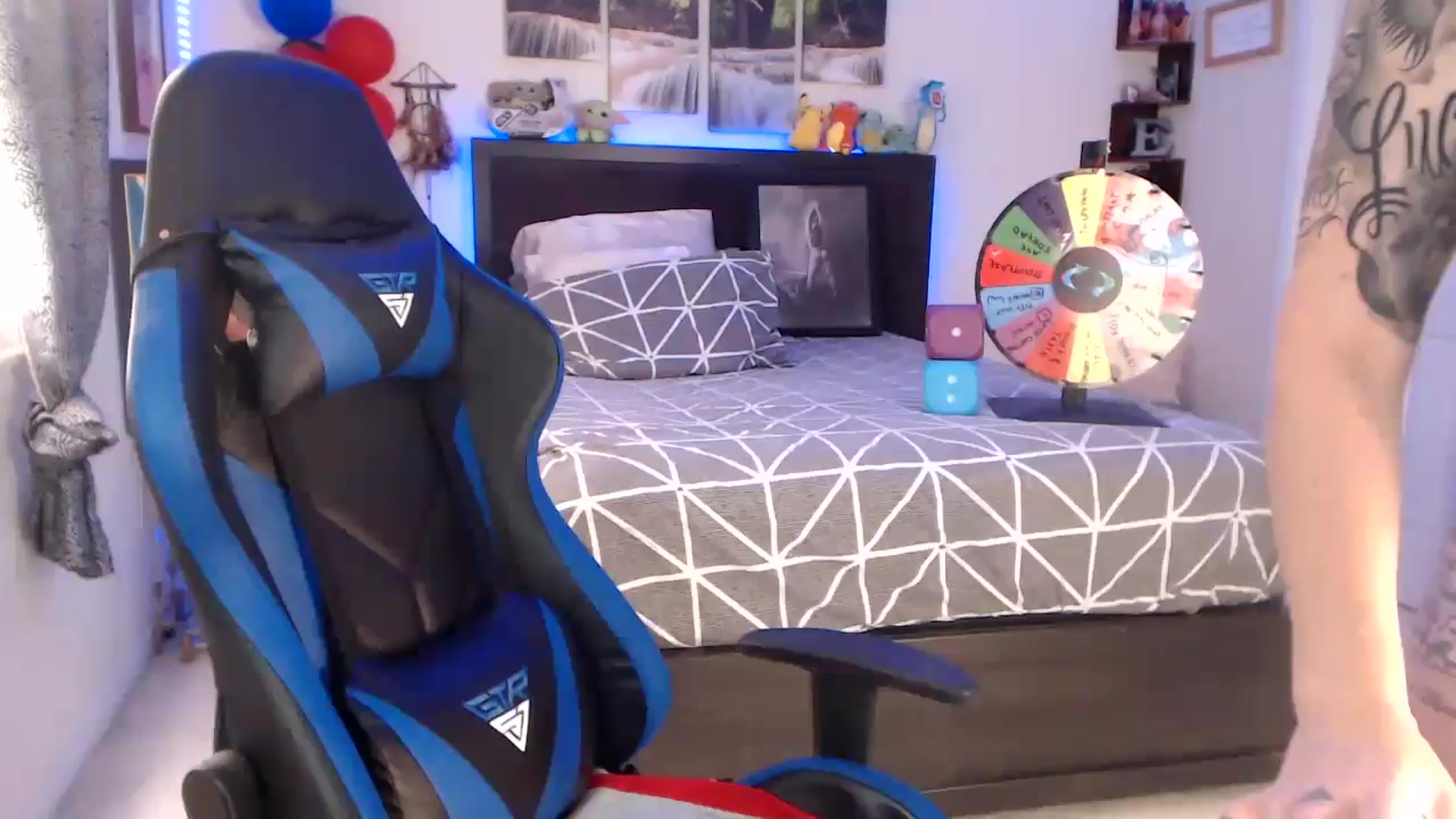 Gallery image thumbnail from BostonBeckyy's myfreecams stream on, 09/12/2024, 21:36 image 18 of 20