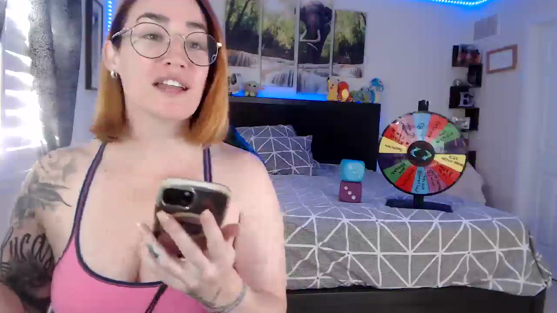 Gallery image thumbnail from BostonBeckyy's myfreecams stream on, 09/16/2025, 19:42 image 17 of 20