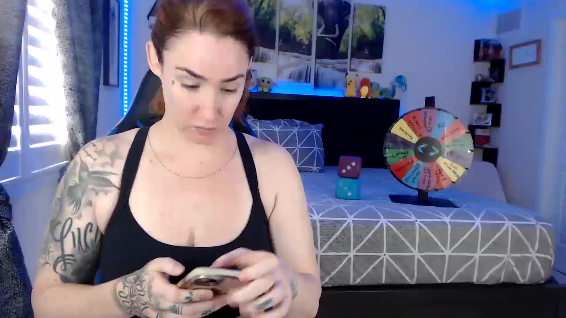 Gallery image thumbnail from BostonBeckyy's myfreecams stream on, 10/13/2025, 19:50 image 14 of 20