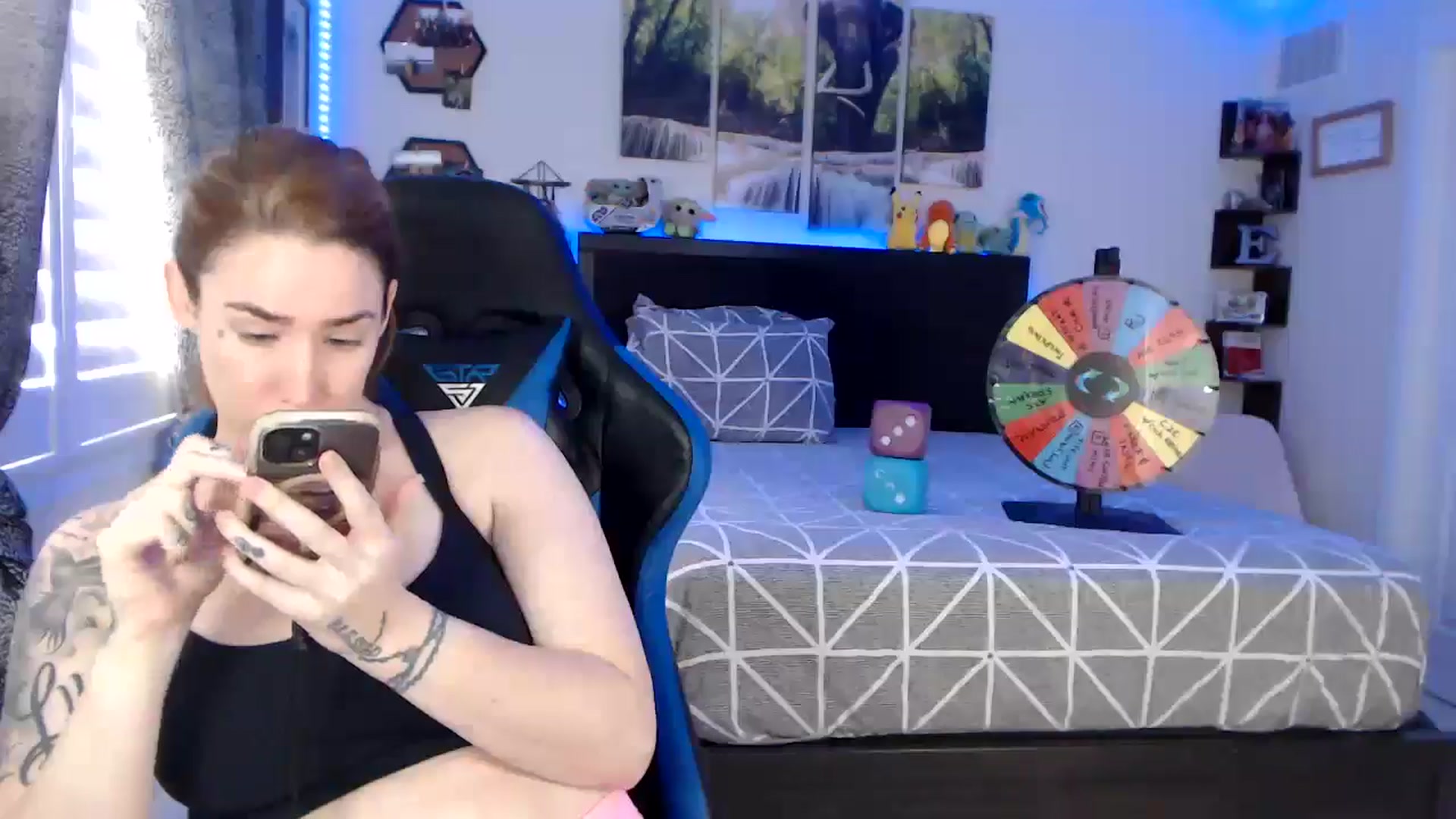 Gallery image thumbnail from BostonBeckyy's myfreecams stream on, 10/13/2025, 19:50 image 9 of 20