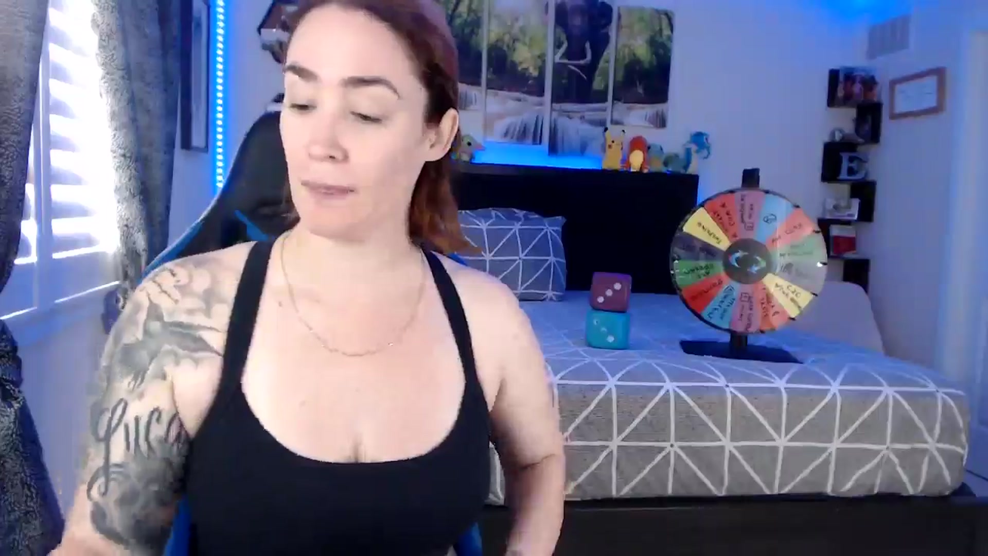 Gallery image thumbnail from BostonBeckyy's myfreecams stream on, 10/13/2025, 19:50 image 2 of 20