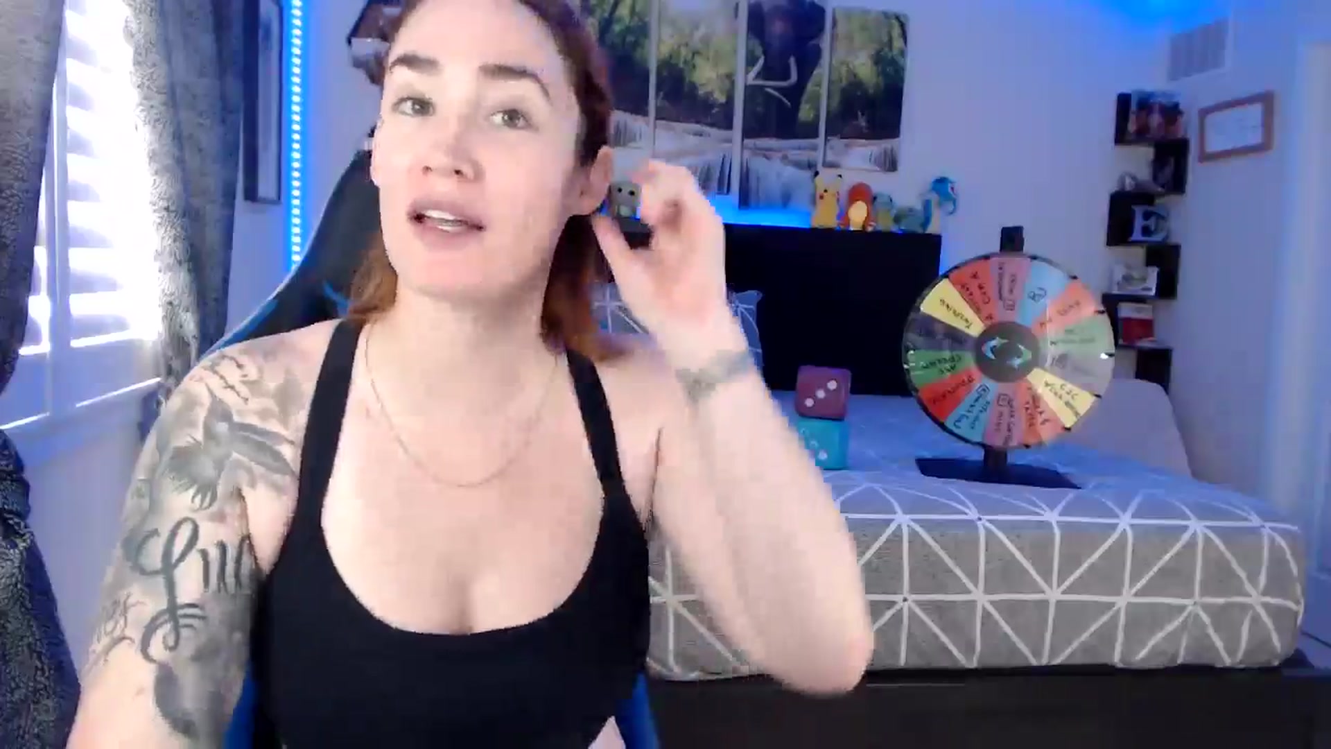 Gallery image thumbnail from BostonBeckyy's myfreecams stream on, 10/13/2025, 19:50 image 4 of 20